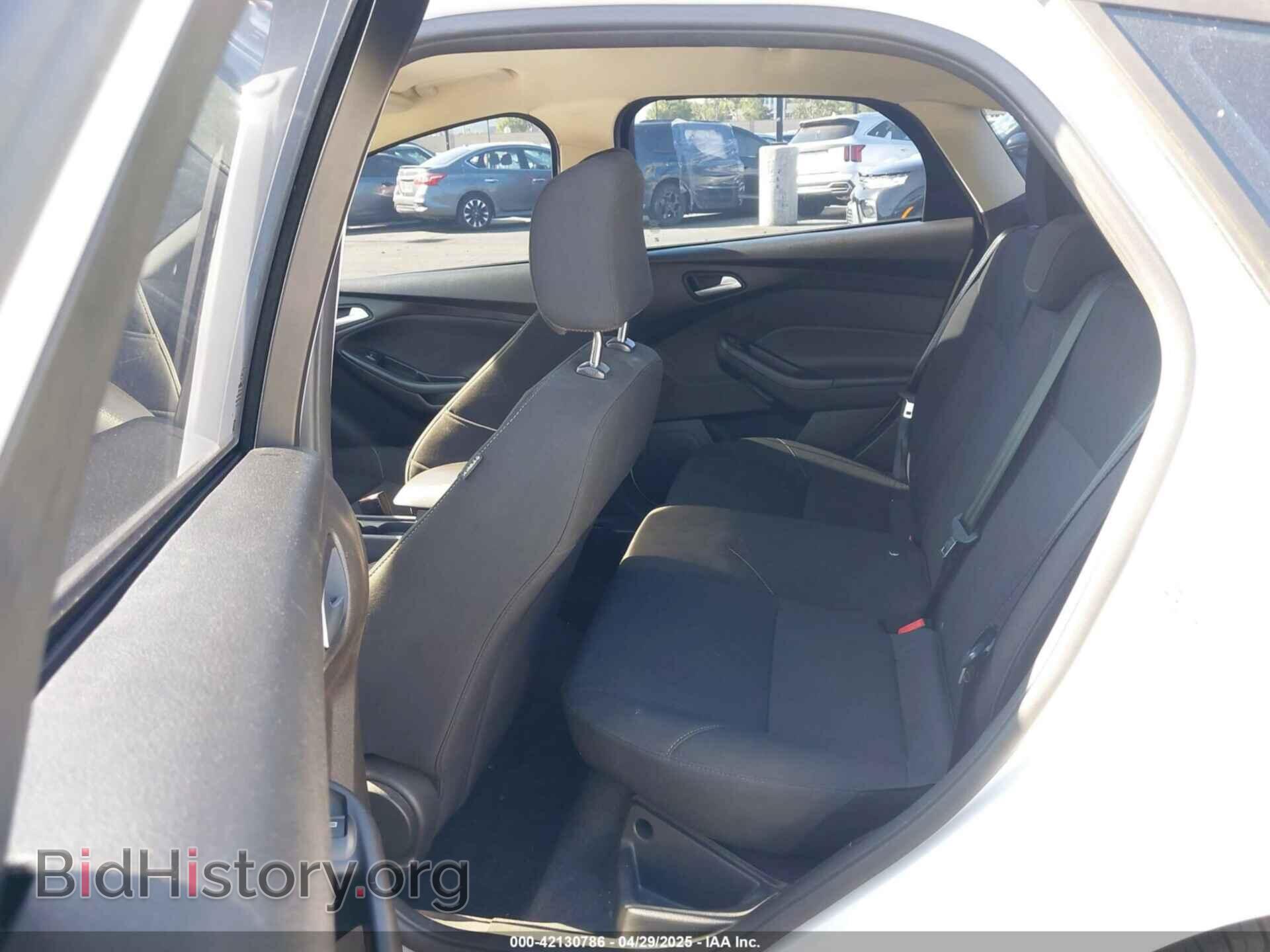 2016 FORD FOCUS - VIN: 1FADP3K29GL383870 - Фото 8