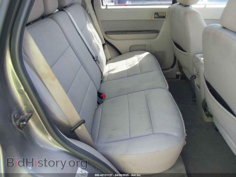 2010 Ford ESCAPE (VIN 1FMCU0D72AKC65691) — фото 8 из 15