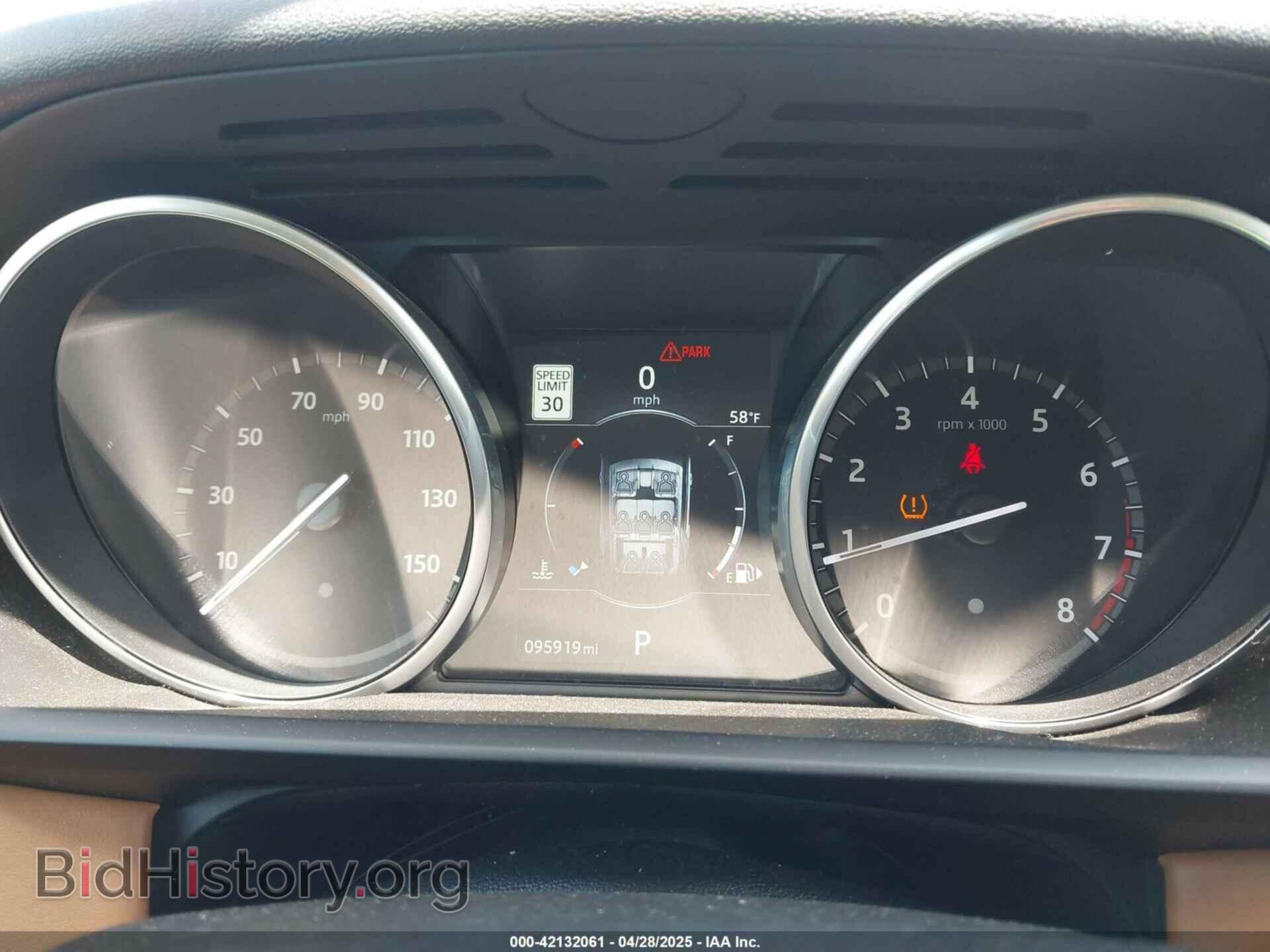 2017 LAND ROVER DISCOVERY - VIN: SALRHBBV7HA045066 - Фото 7