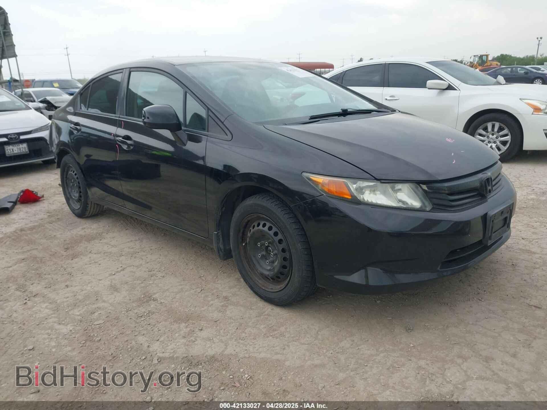 Фотография 19XFB2F58CE308256 - HONDA CIVIC 2012