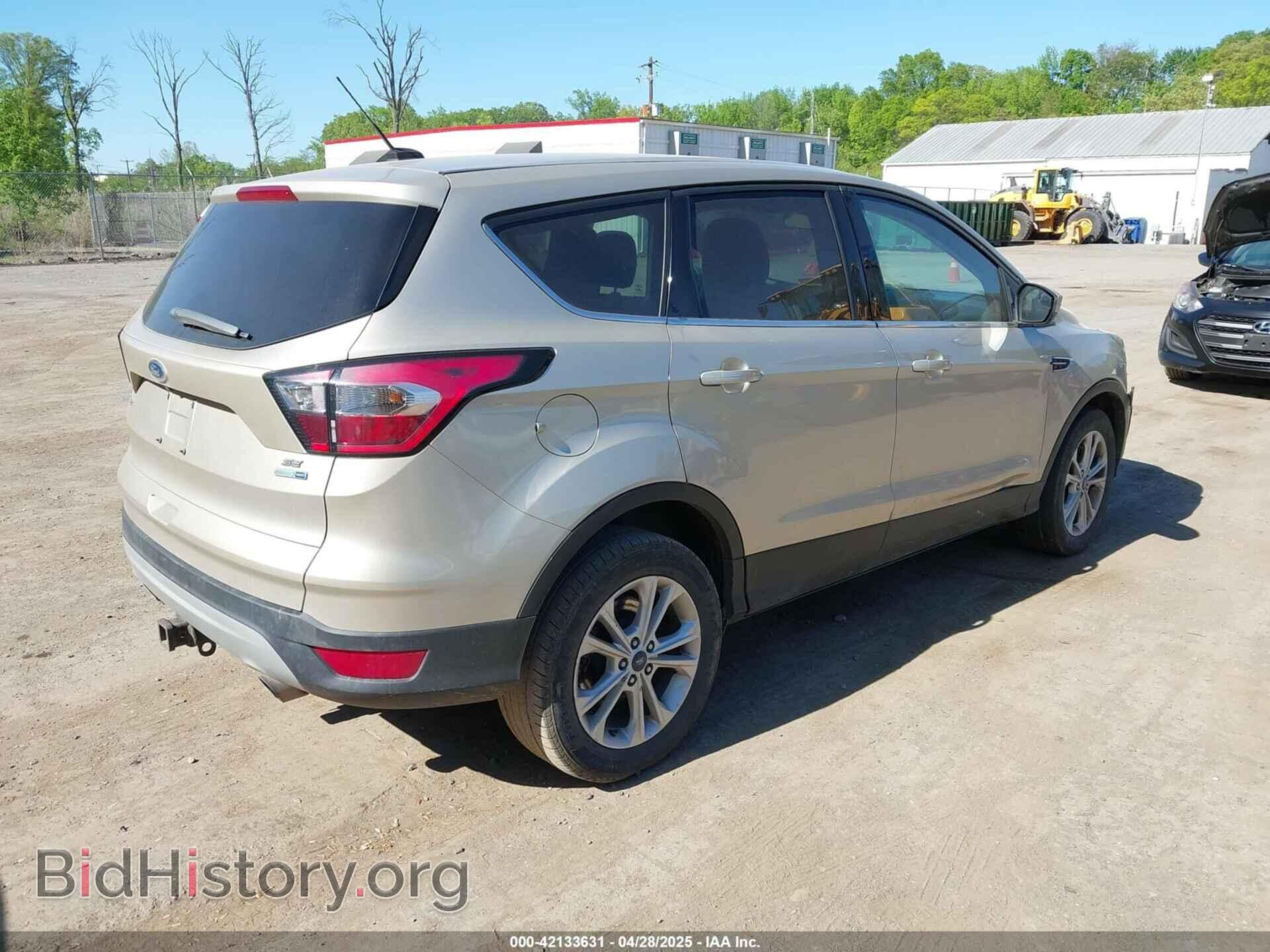 2017 FORD ESCAPE - VIN: 1FMCU9G91HUB76680 - Фото 4