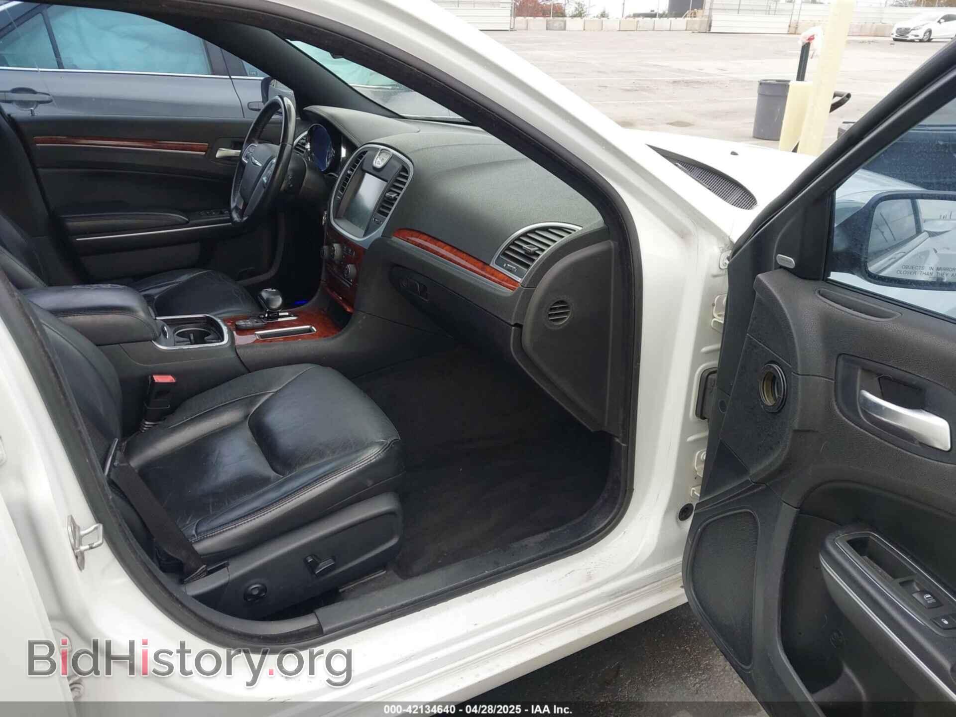 2012 CHRYSLER 300 - VIN: 2C3CCACG2CH237841 - Фото 5