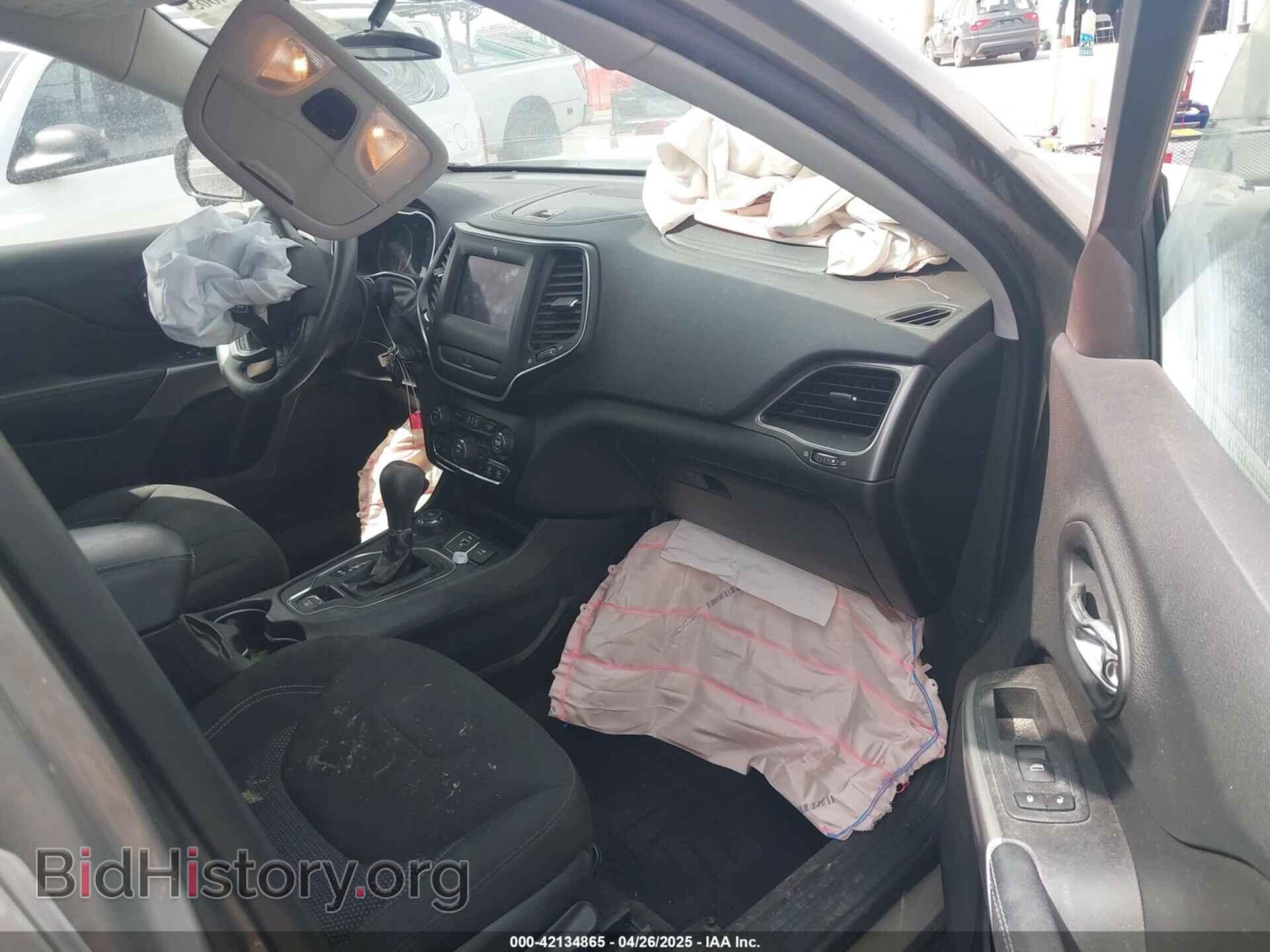 2019 JEEP CHEROKEE - VIN: 1C4PJMCX3KD103498 - Фото 5