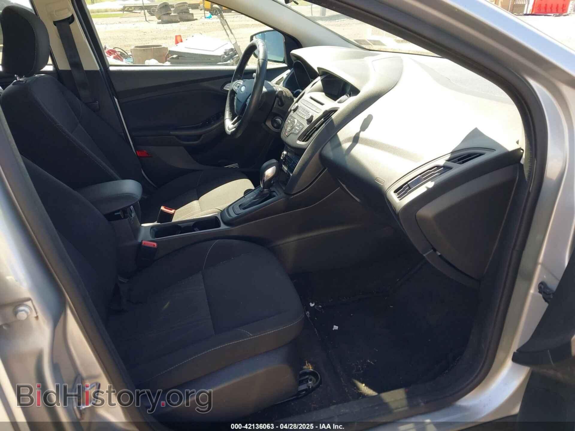 2017 FORD FOCUS - VIN: 1FADP3F2XHL297608 - Фото 5