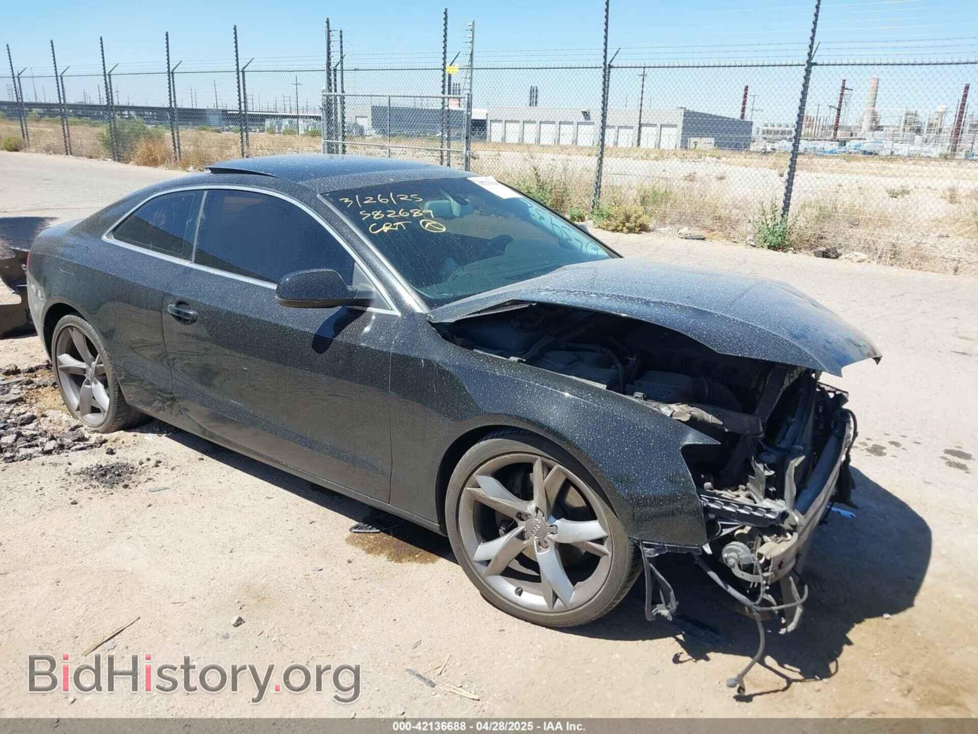 Photo WAULFAFR6CA023432 - AUDI A5 2012