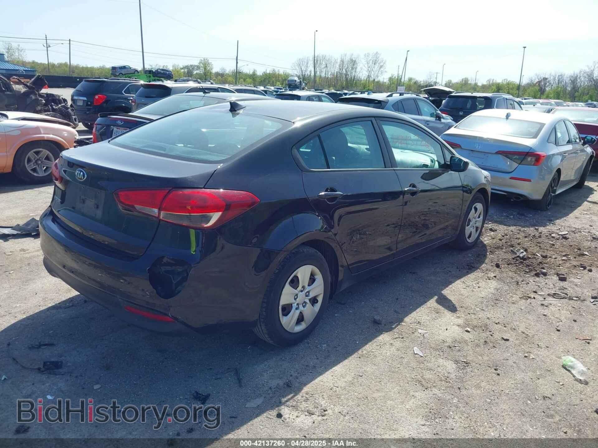 2017 KIA FORTE - VIN: 3KPFL4A75HE076322 - Фото 4