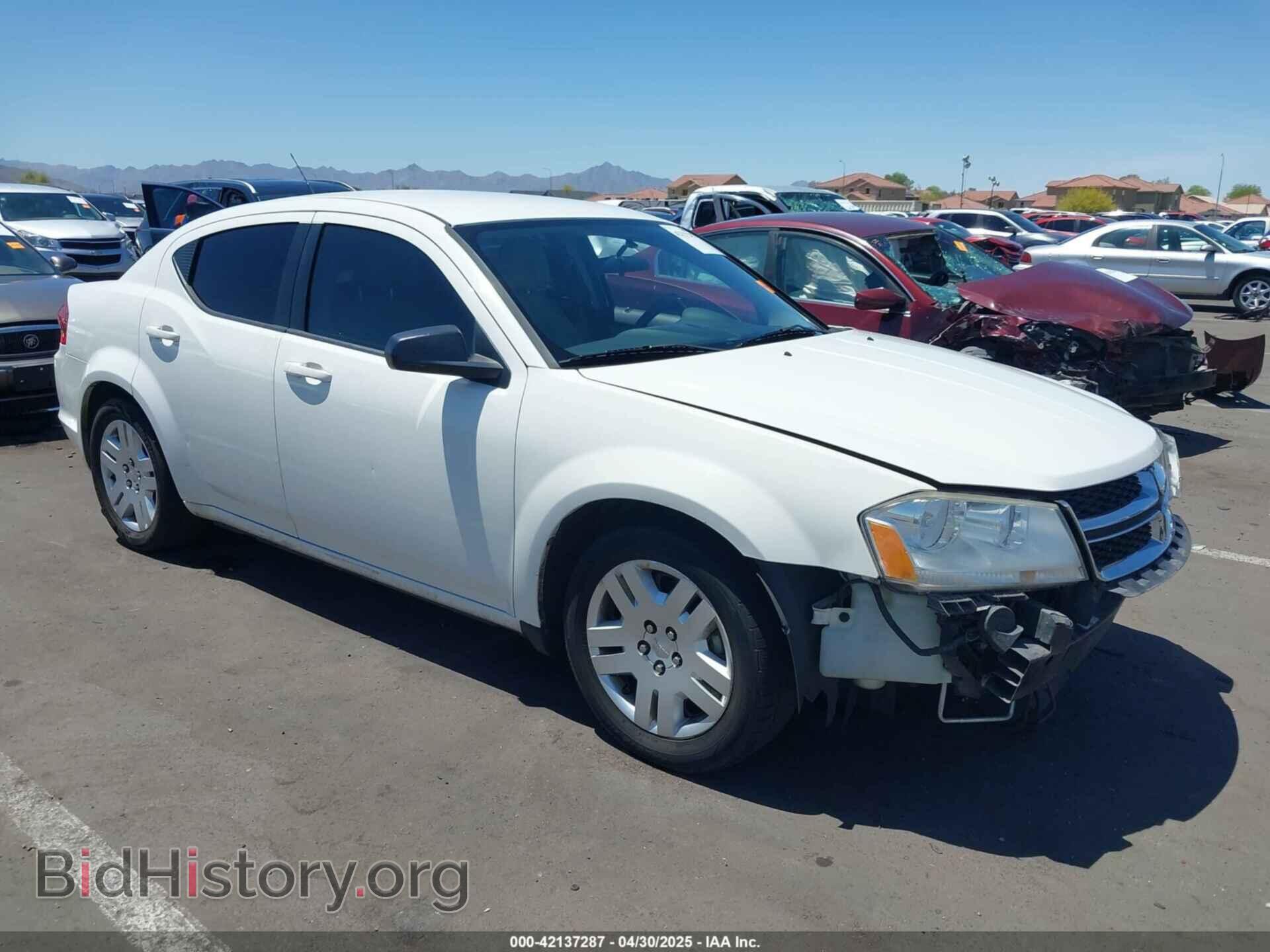 Photo 1B3BD4FB2BN523430 - DODGE AVENGER 2011