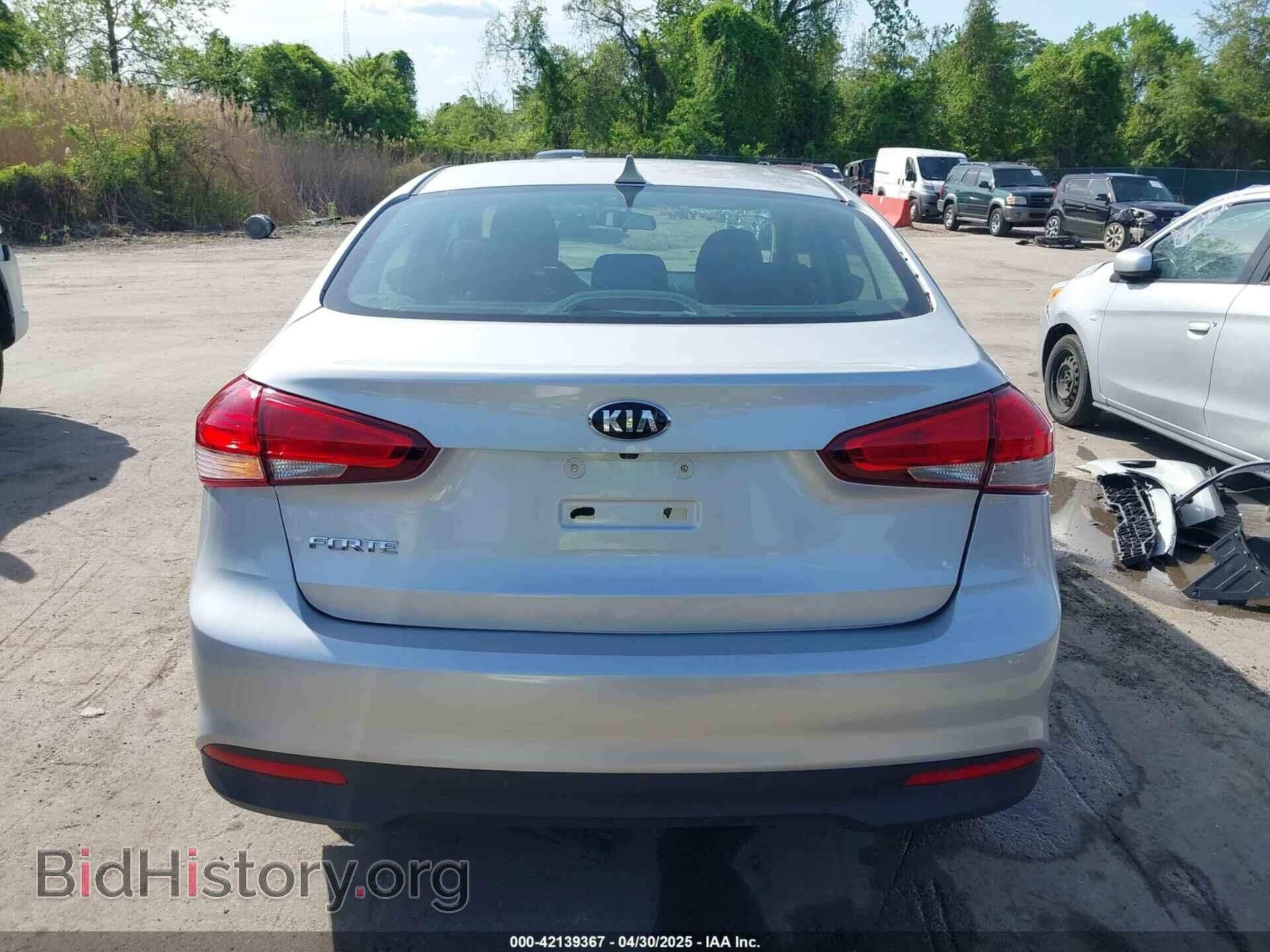 2017 KIA FORTE - VIN: 3KPFL4A78HE051978 - Фото 17