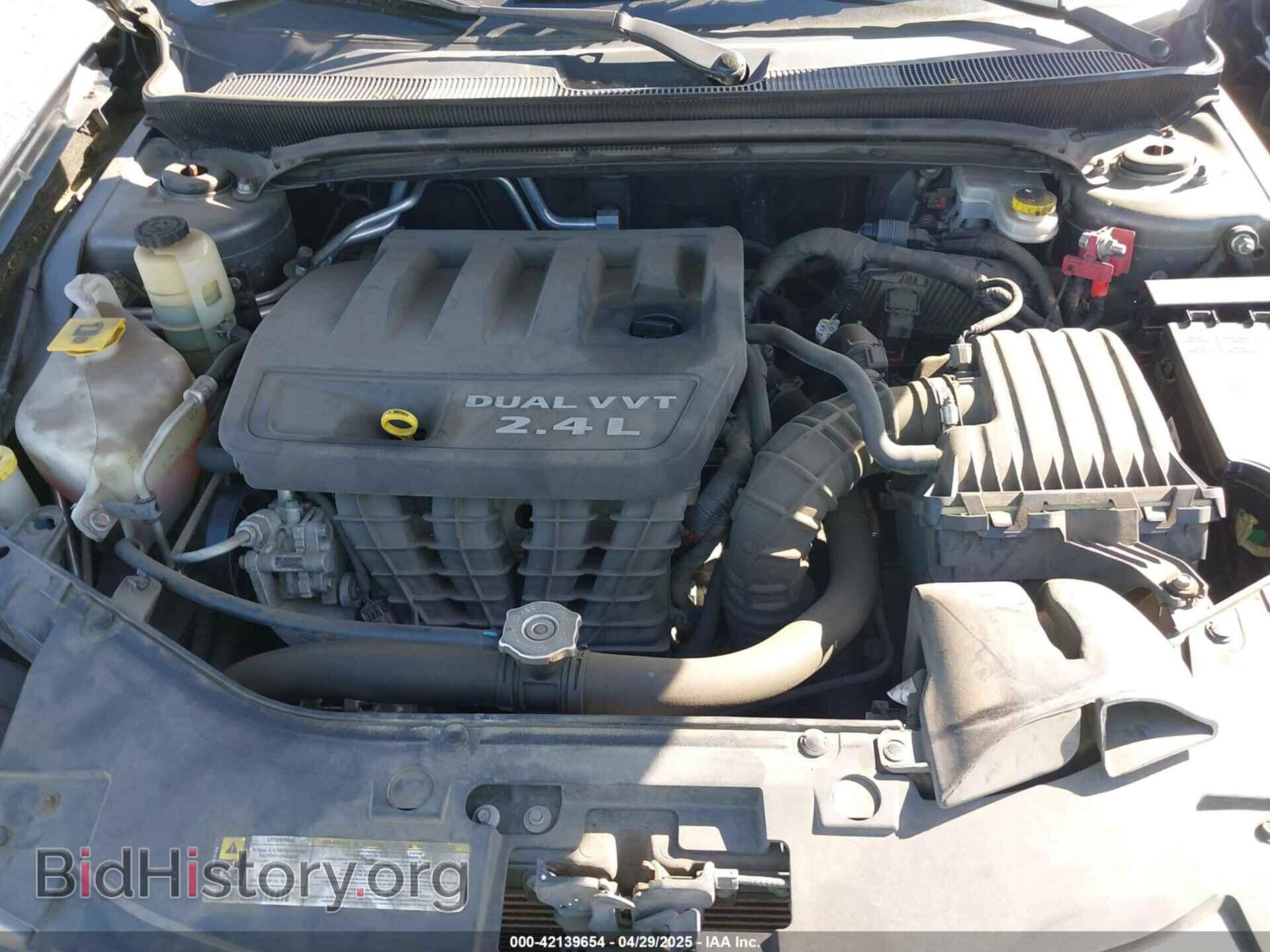 2012 CHRYSLER 200 - VIN: 1C3CCBAB2CN207470 - Photo 10