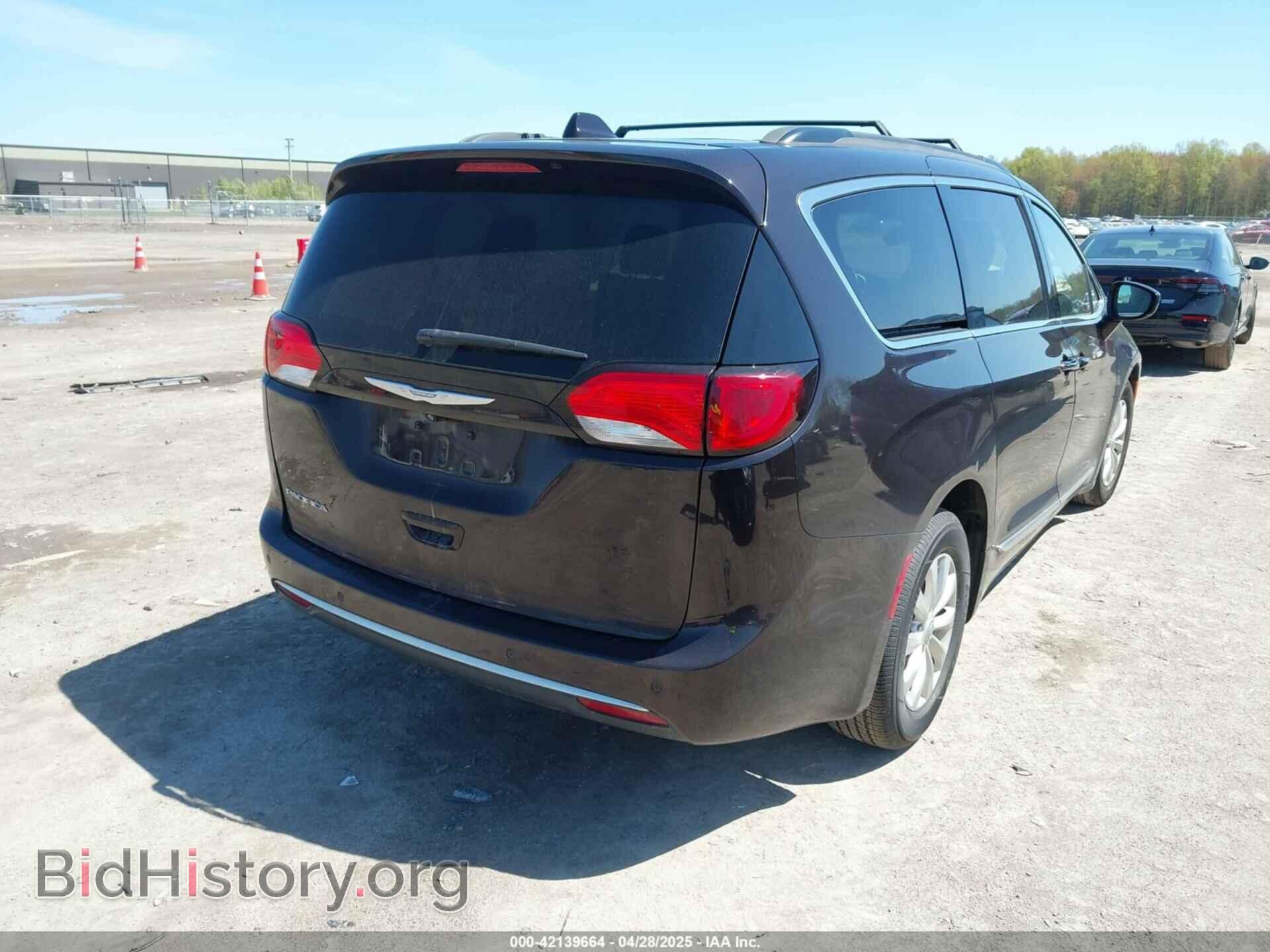 2017 CHRYSLER PACIFICA - VIN: 2C4RC1BG0HR747551 - Фото 4