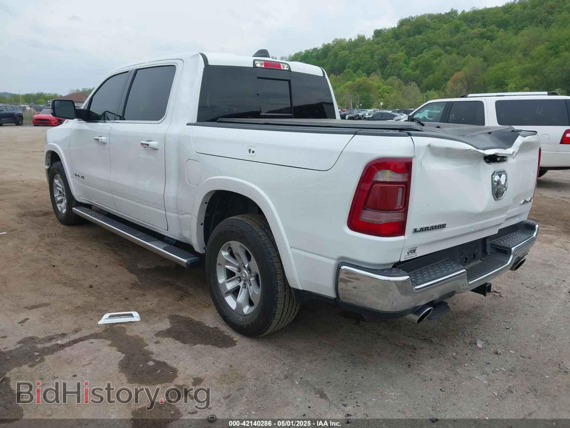 2021 RAM 1500 - VIN: 1C6SRFJT9MN576017 - Фото 3