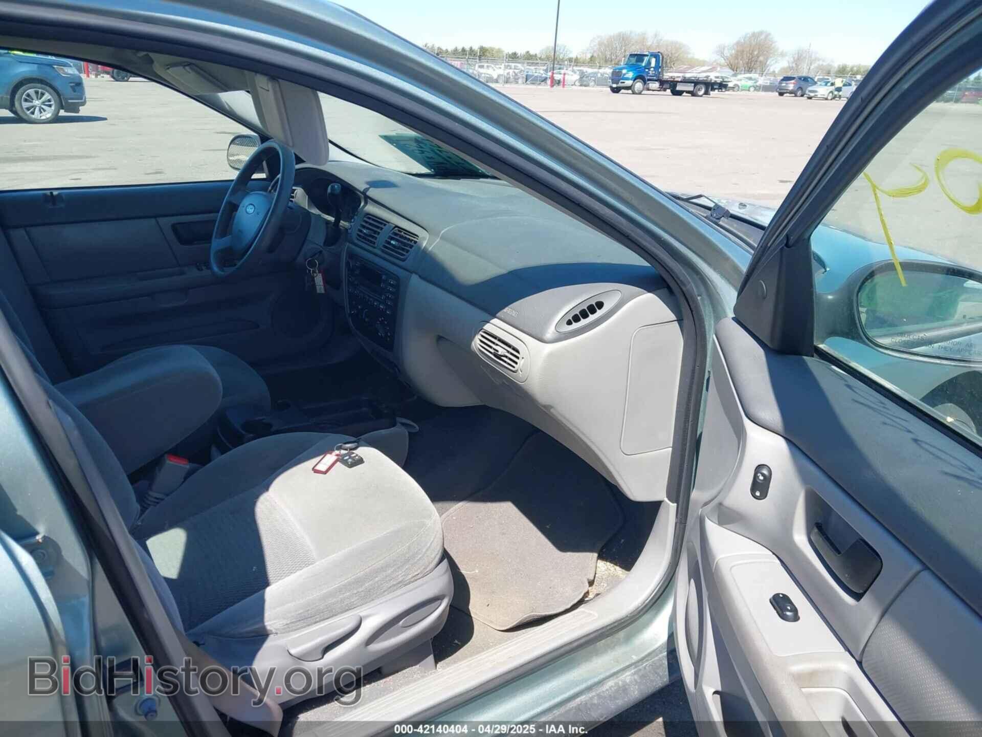 2005 FORD TAURUS - VIN: 1FAFP53U05A273576 - Фото 5