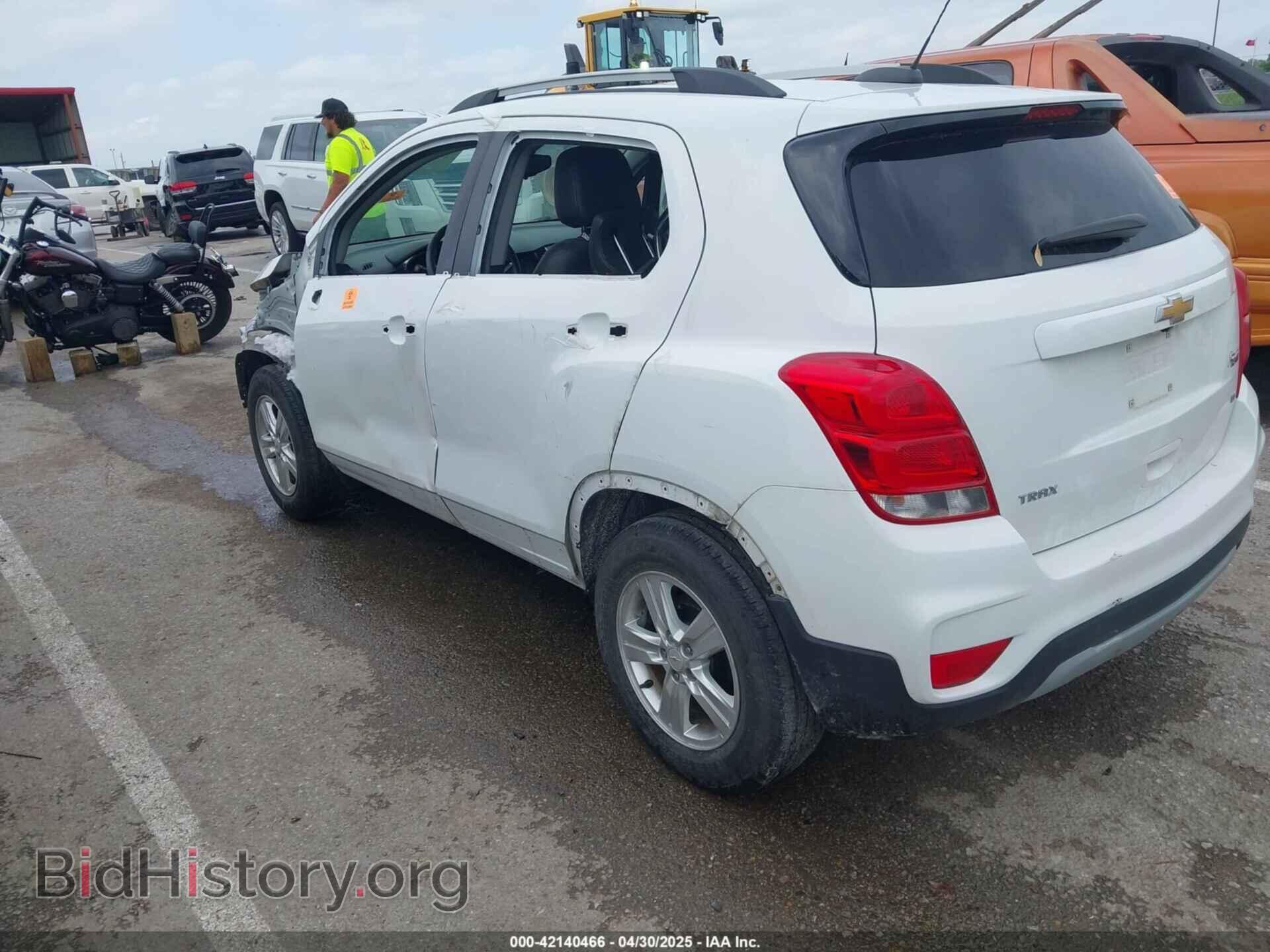 2018 CHEVROLET TRAX - VIN: KL7CJLSB0JB602233 - Фото 3