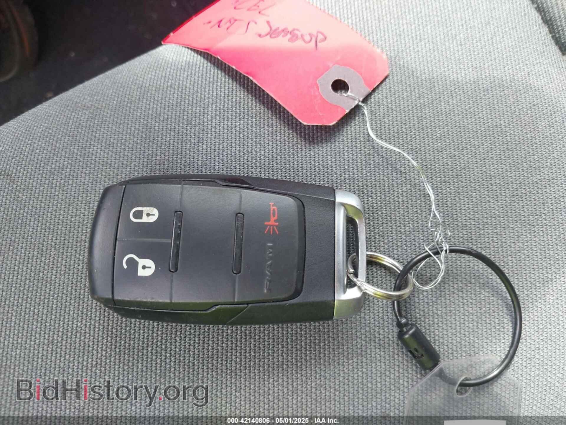 2024 RAM 3500 - VIN: 3C63RRHL0RG360102 - Фото 10