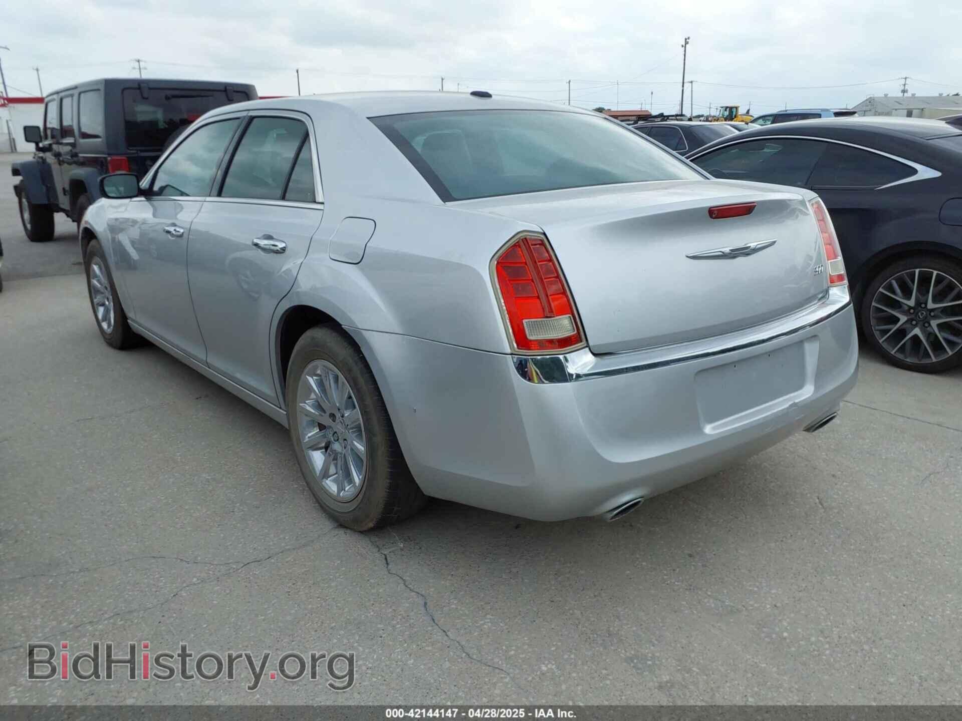2012 CHRYSLER 300 - VIN: 2C3CCACG9CH223032 - Фото 3