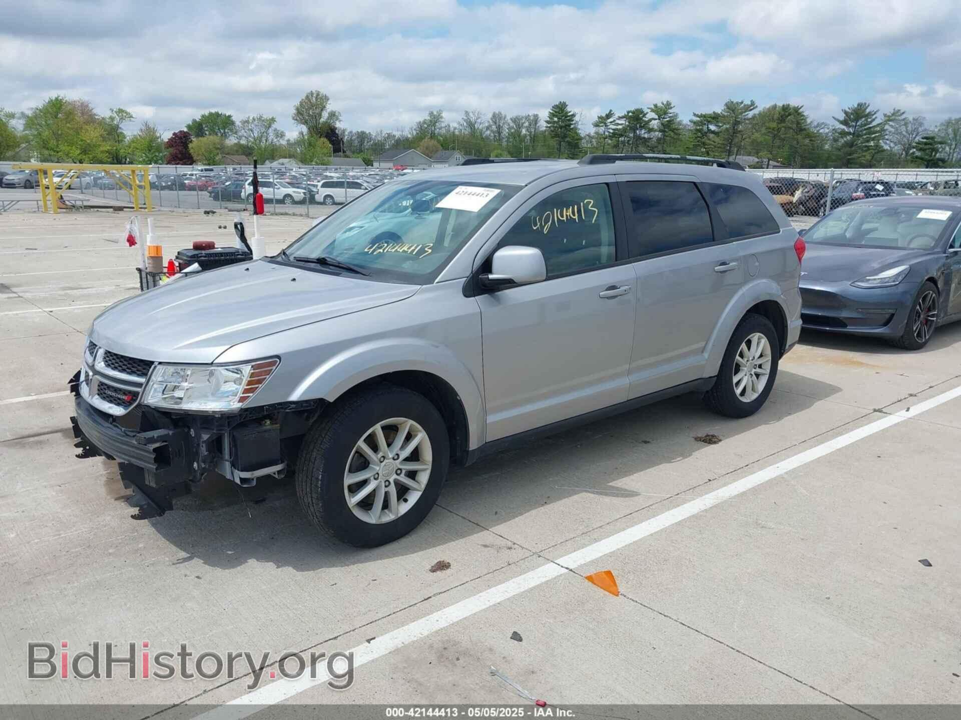 2017 DODGE JOURNEY - VIN: 3C4PDCBBXHT612692 - Photo 2