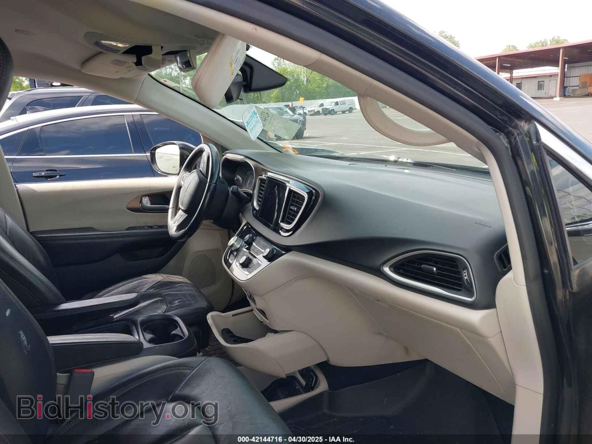 2017 CHRYSLER PACIFICA - VIN: 2C4RC1BG0HR762552 - Фото 5