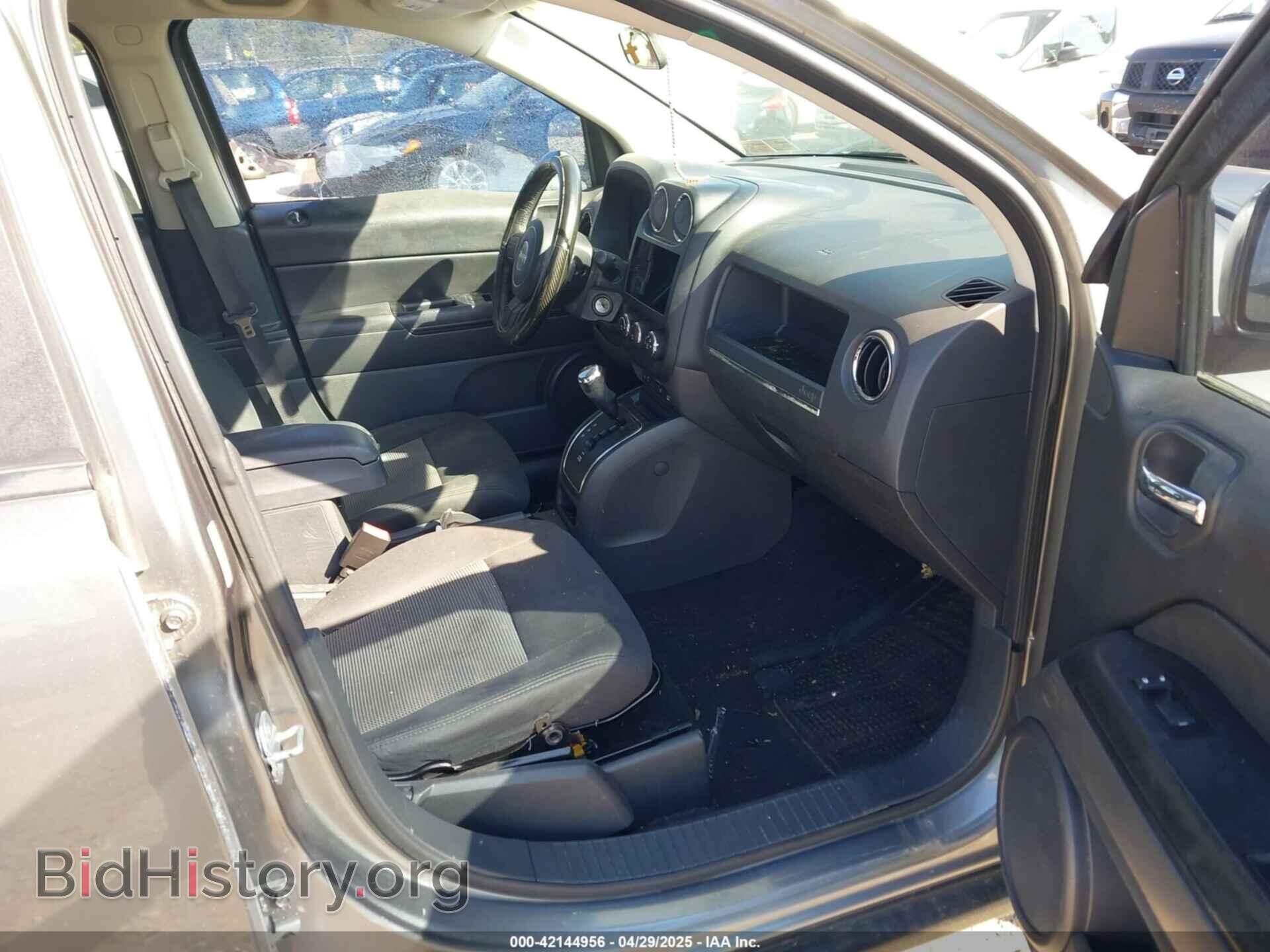 2011 JEEP COMPASS - VIN: 1J4NT1FB7BD246237 - Photo 5