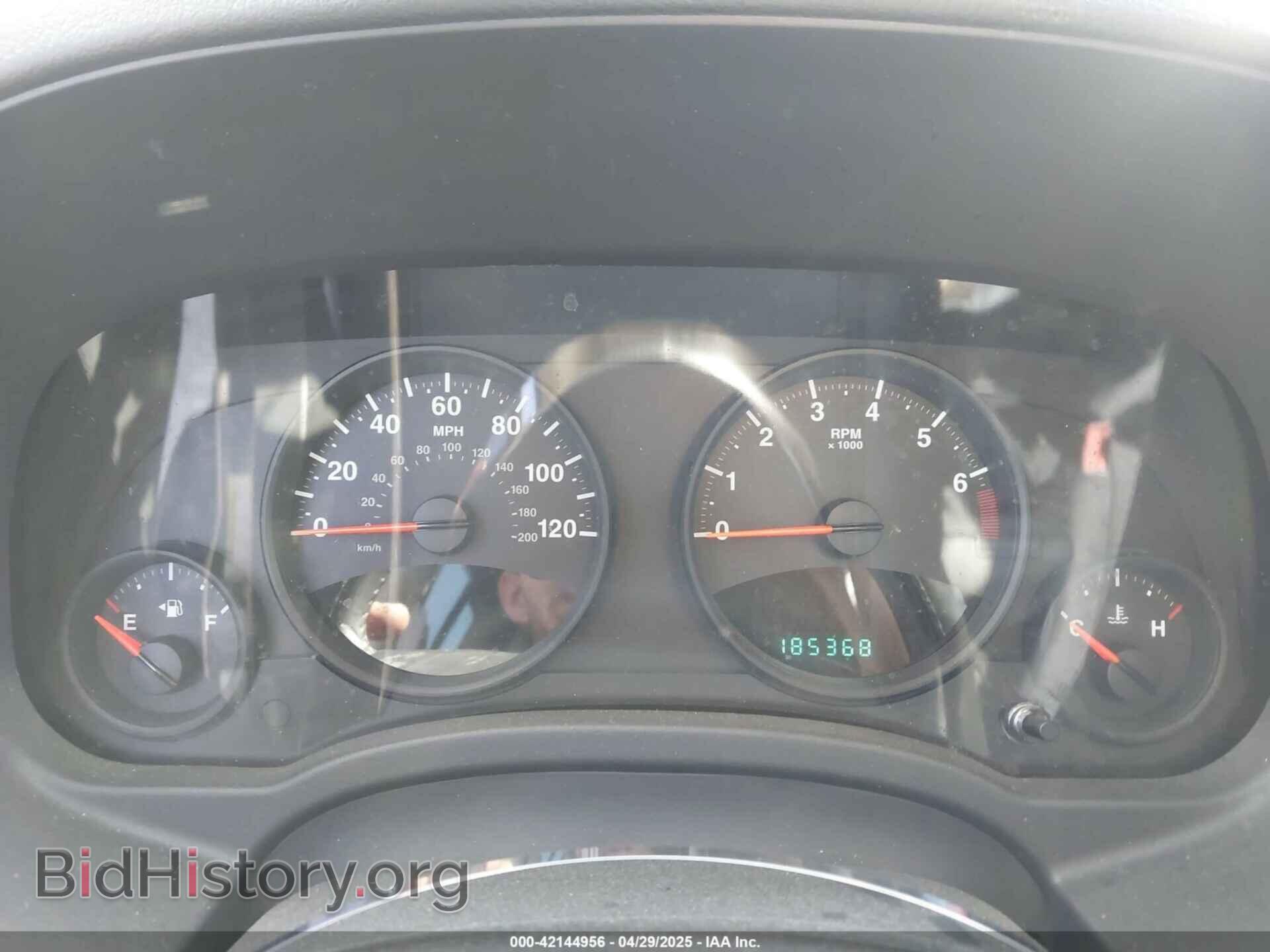 2011 JEEP COMPASS - VIN: 1J4NT1FB7BD246237 - Photo 7