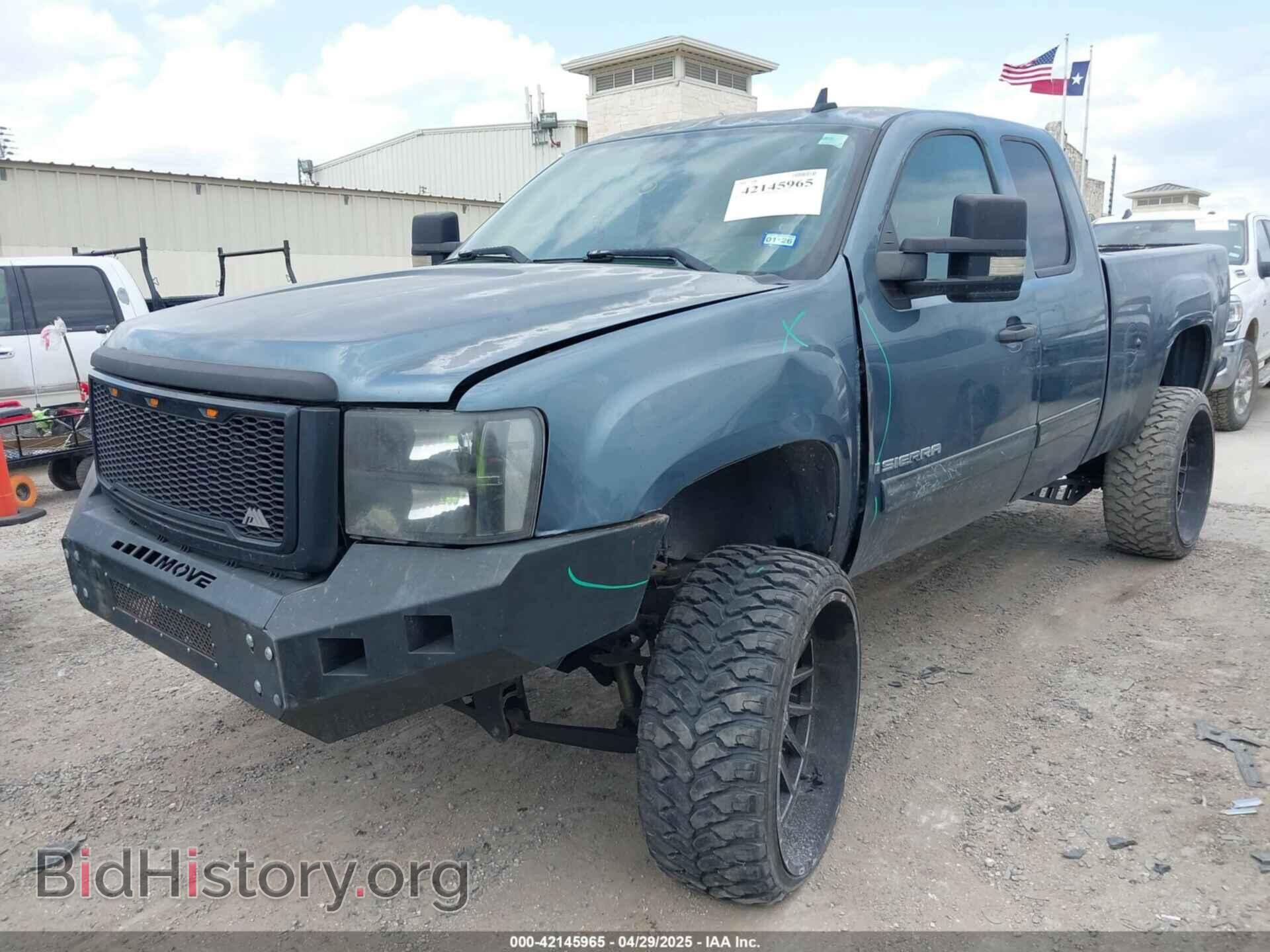 2008 GMC SIERRA 1500 - VIN: 2GTEC19J181238132 - Фото 2