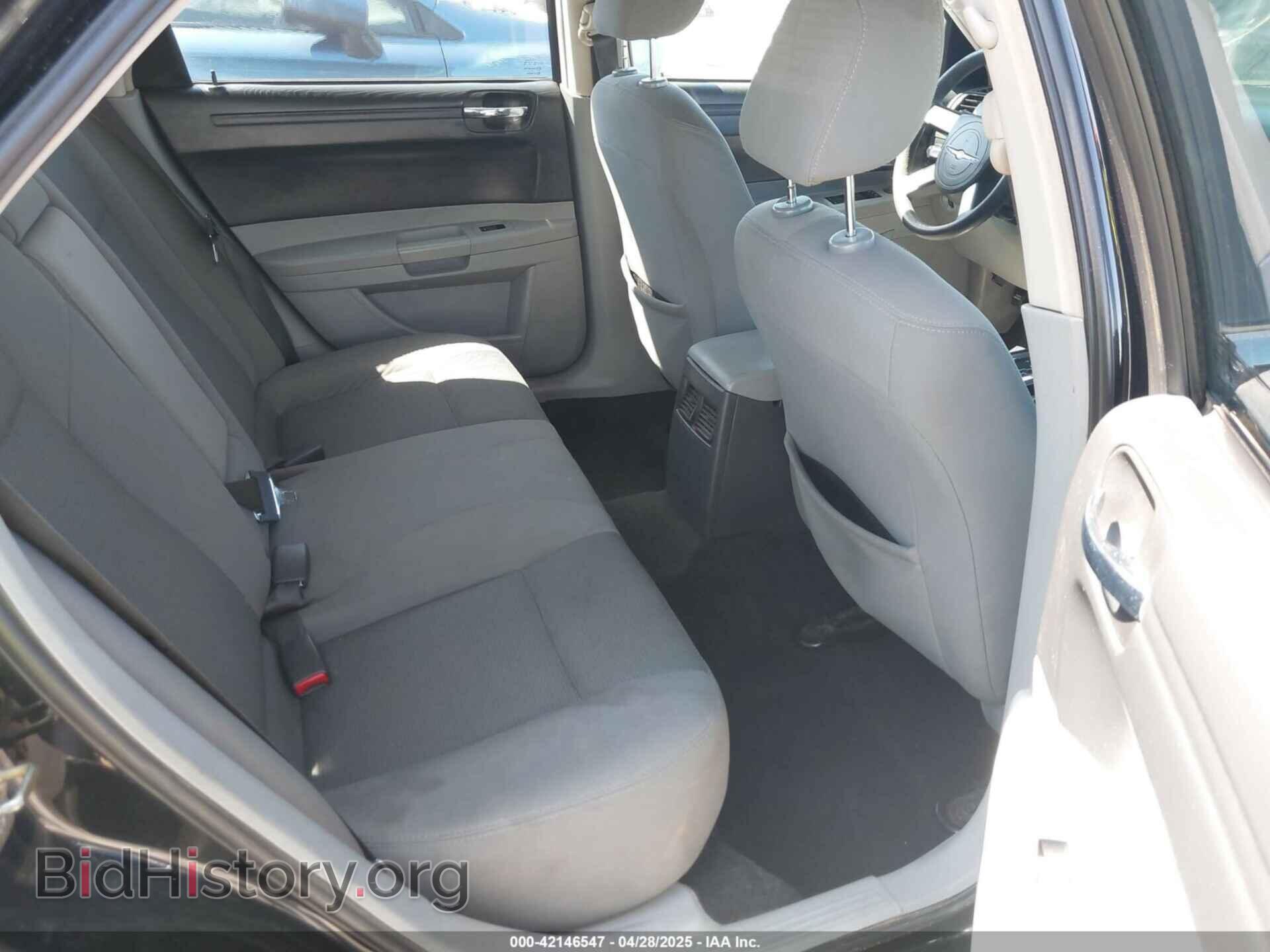 2007 CHRYSLER 300 - VIN: 2C3KA43R07H606335 - Фото 8