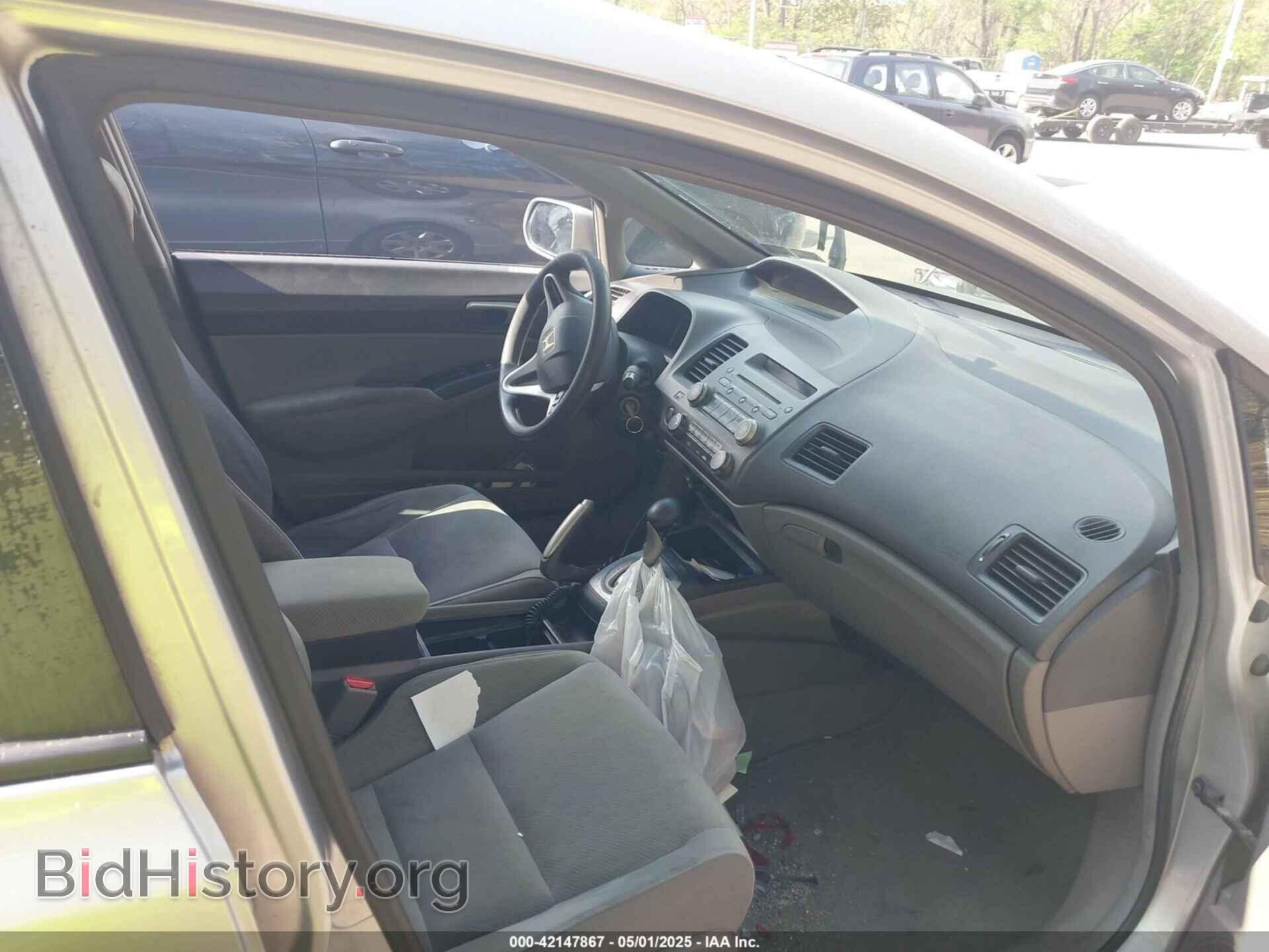 2010 HONDA CIVIC - VIN: 19XFA1F58AE018156 - Фото 5