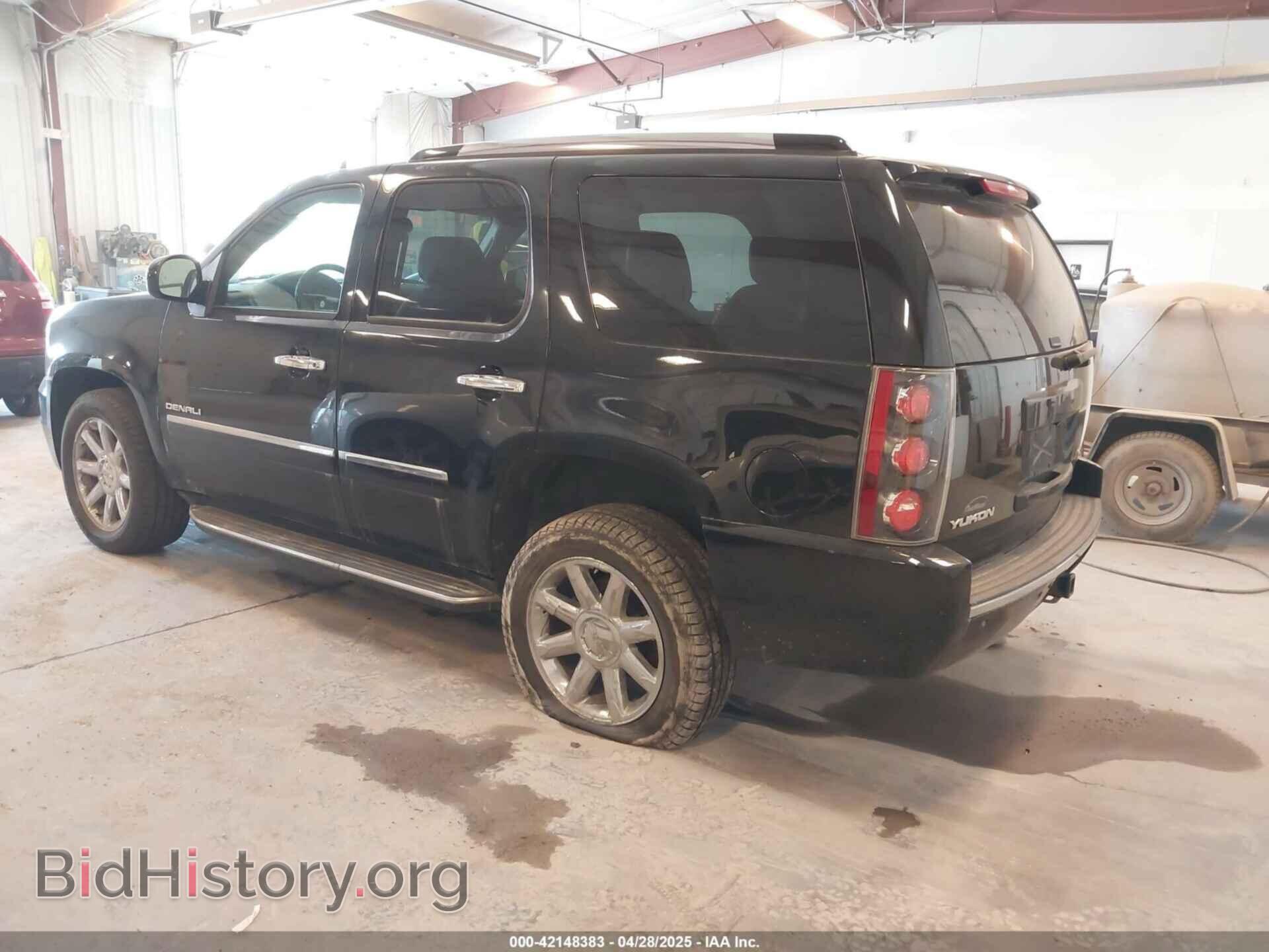 2013 GMC YUKON - VIN: 1GKS2EEF2DR221845 - Фото 3