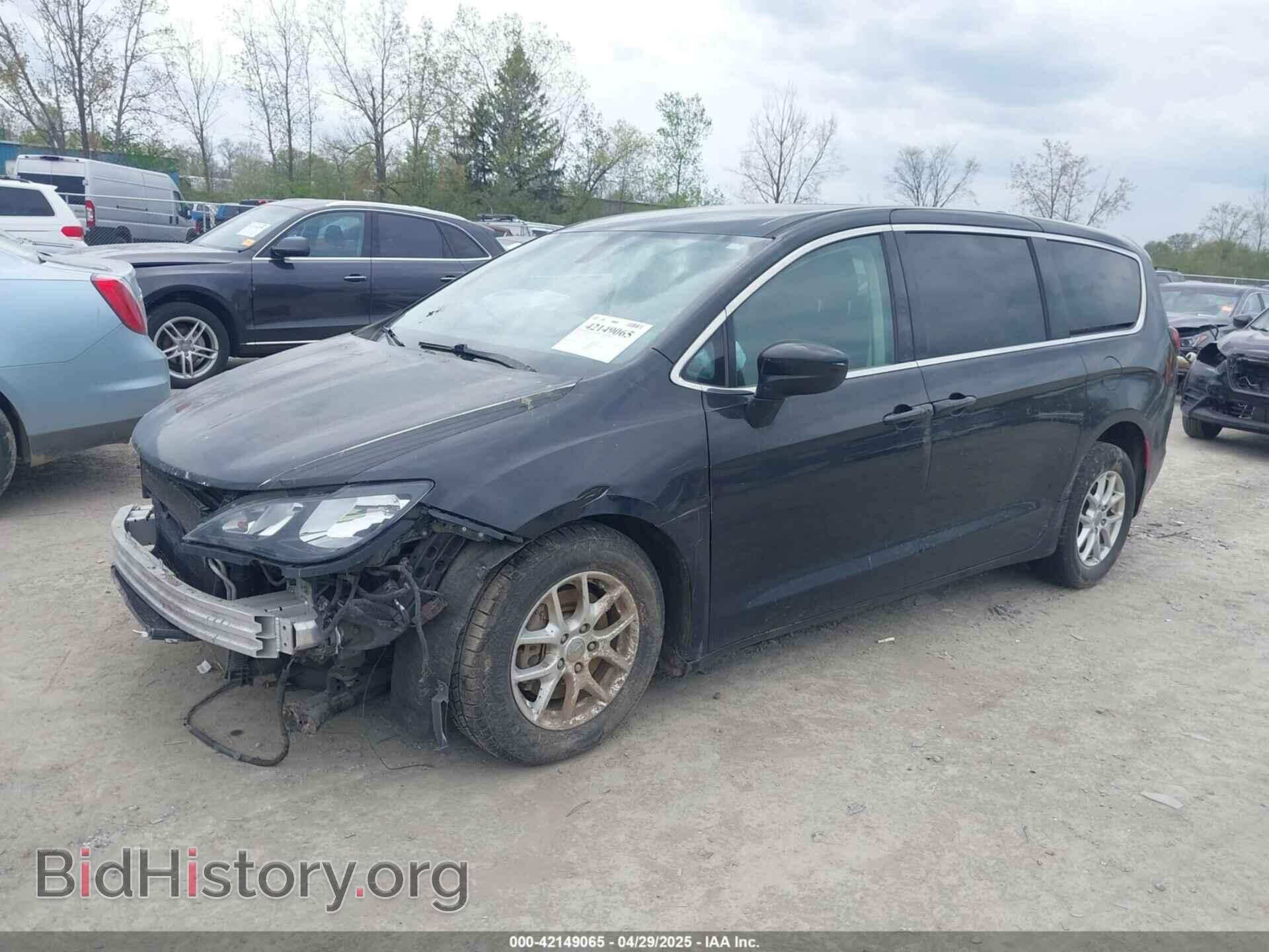 2018 CHRYSLER PACIFICA - VIN: 2C4RC1DG8JR186244 - Фото 2