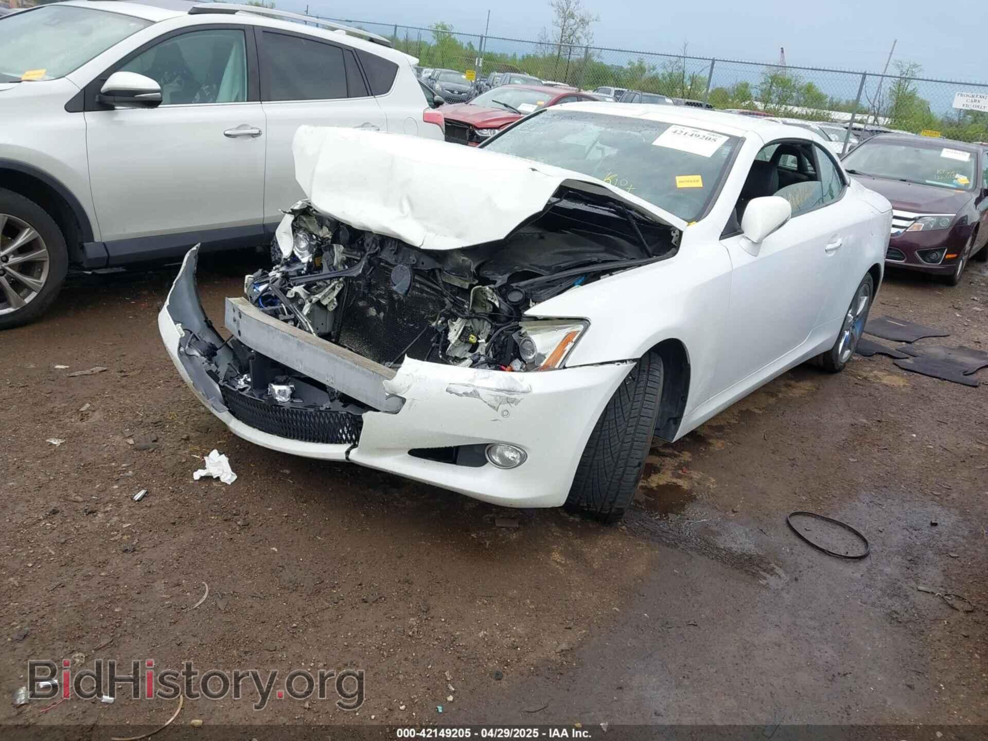 2010 LEXUS IS 350C - VIN: JTHFE2C27A2501055 - Фото 2