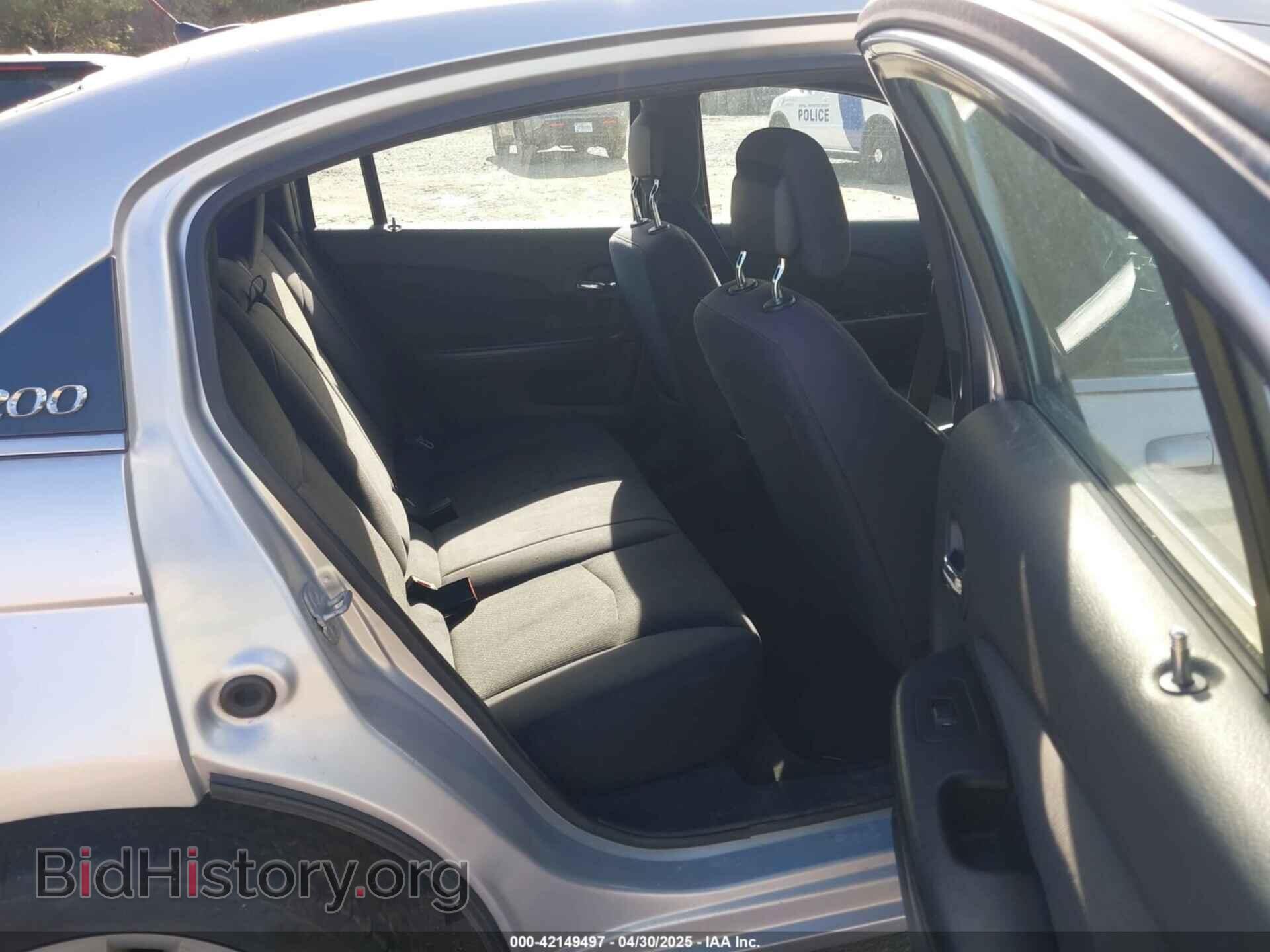 2012 CHRYSLER 200 - VIN: 1C3CCBAB4CN320756 - Фото 8