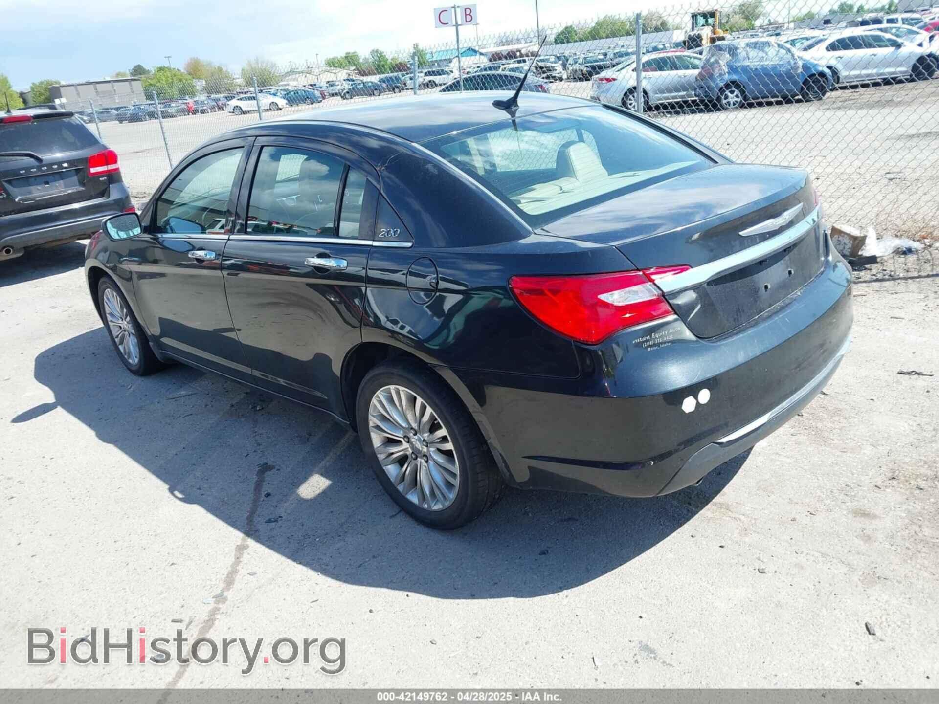 2011 CHRYSLER 200 - VIN: 1C3BC2FG5BN504473 - Фото 3