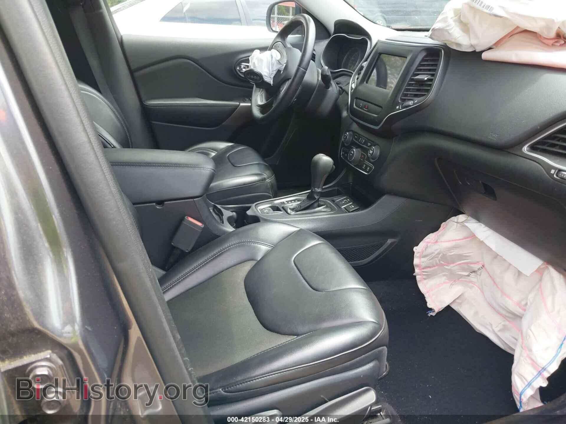 2019 JEEP CHEROKEE - VIN: 1C4PJLLBXKD305219 - Фото 5