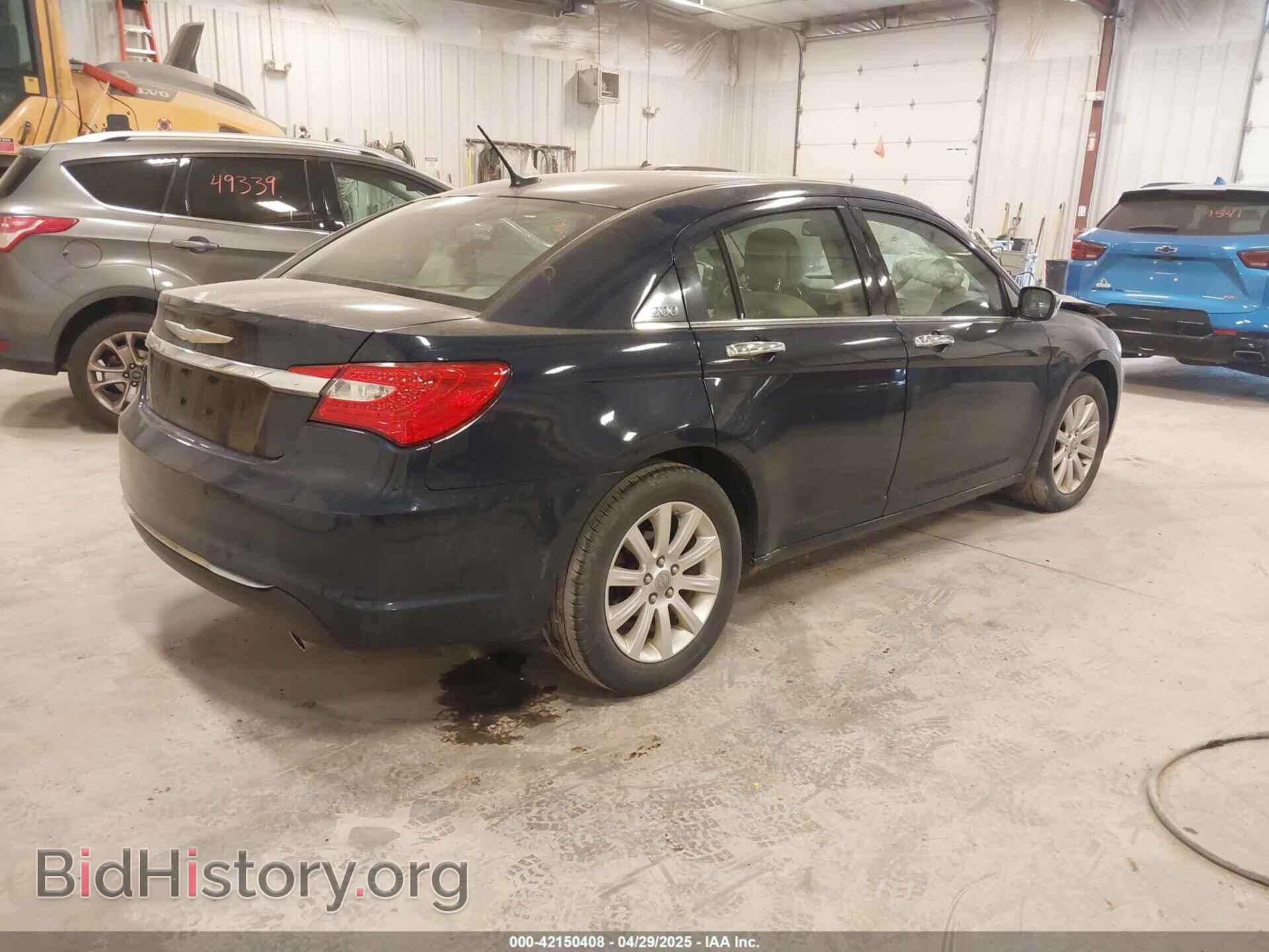 2013 CHRYSLER 200 - VIN: 1C3CCBCG3DN618127 - Photo 4