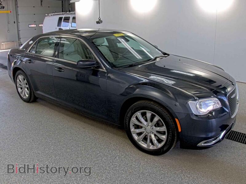 2019 Chrysler 300 (VIN 2C3CCARG7KH556447) — фото 29 из 38