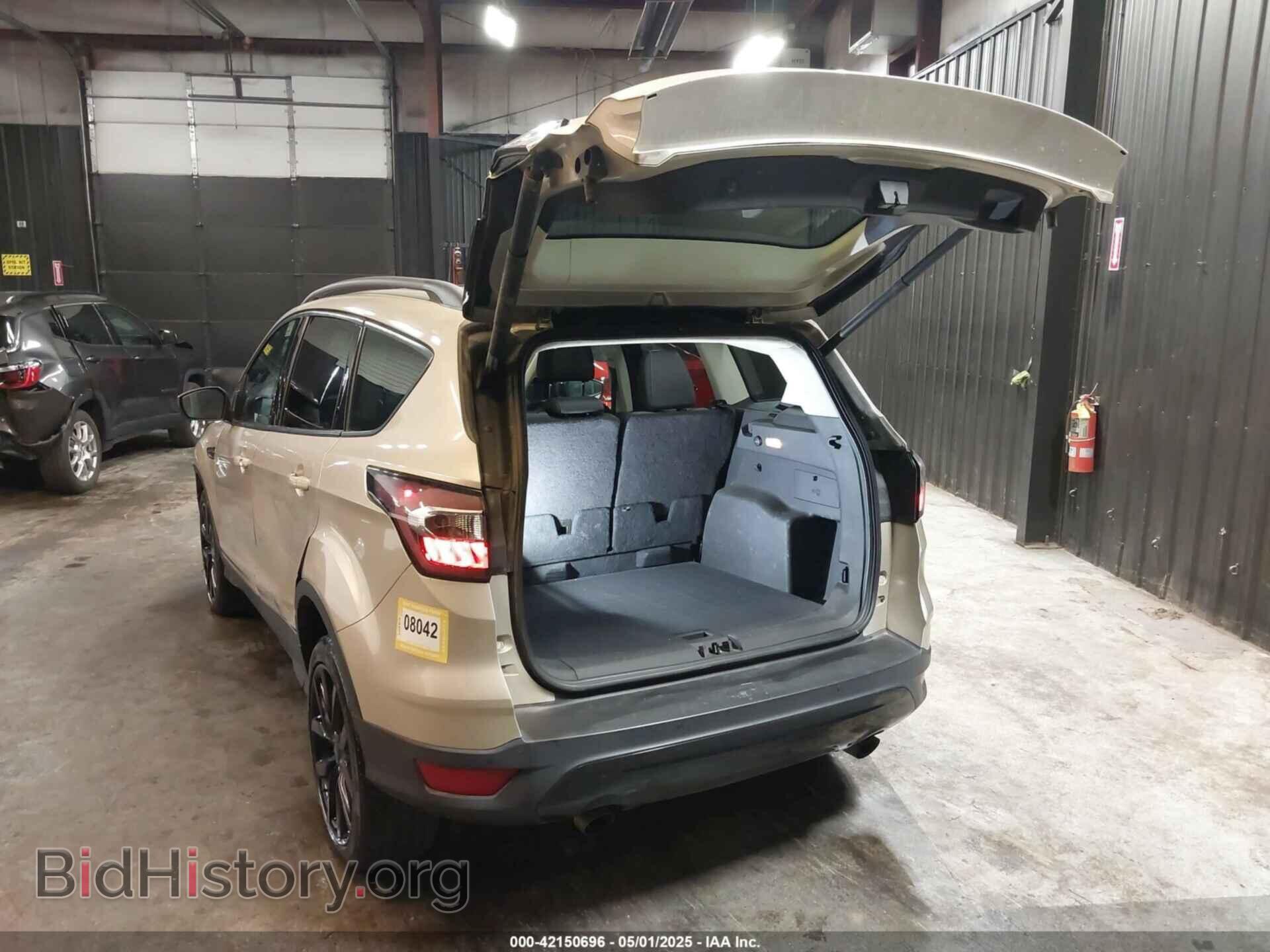 2017 FORD ESCAPE - VIN: 1FMCU9G95HUD33403 - Фото 3