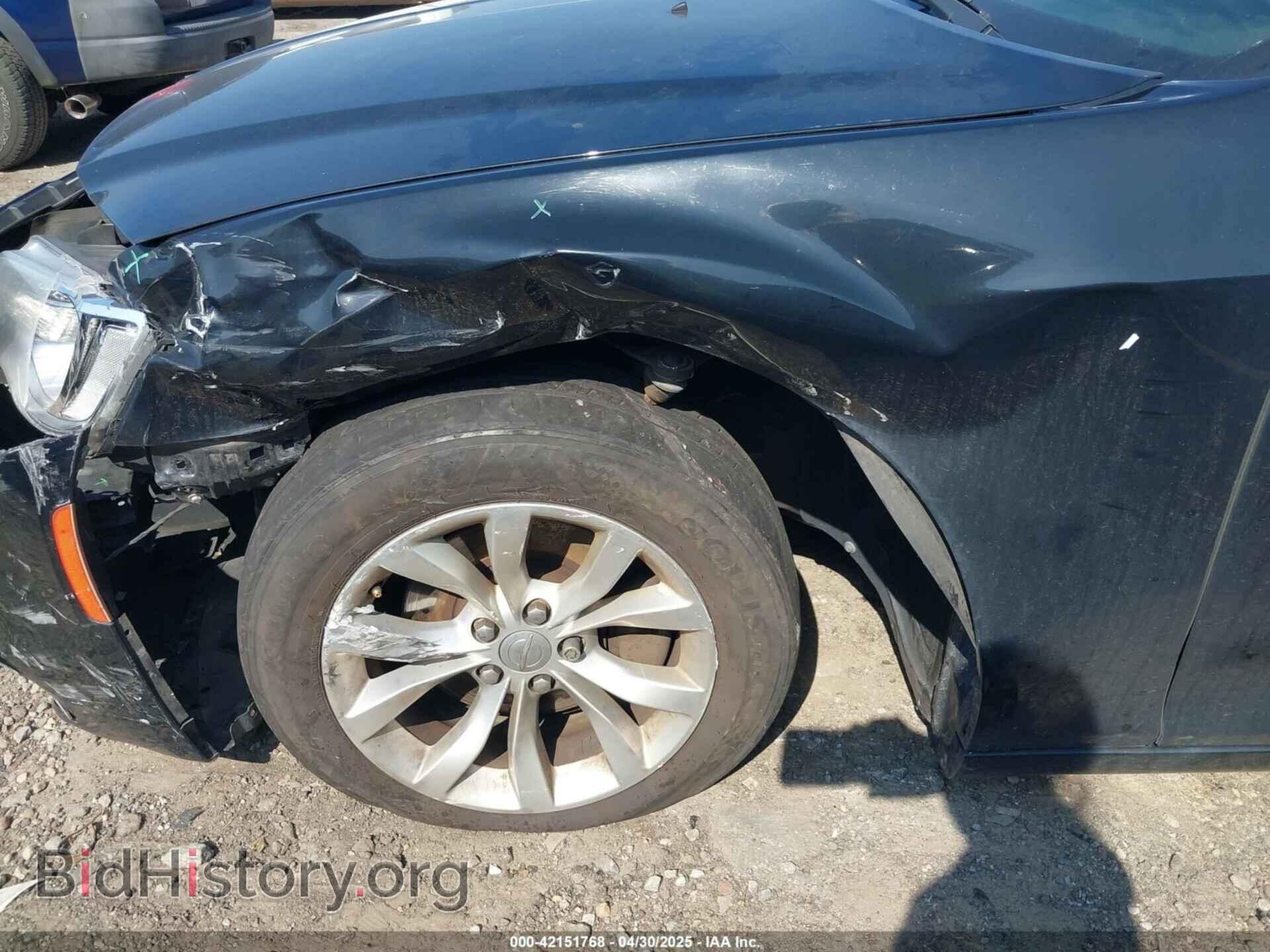 2015 CHRYSLER 300 - VIN: 2C3CCAAG1FH742910 - Фото 20
