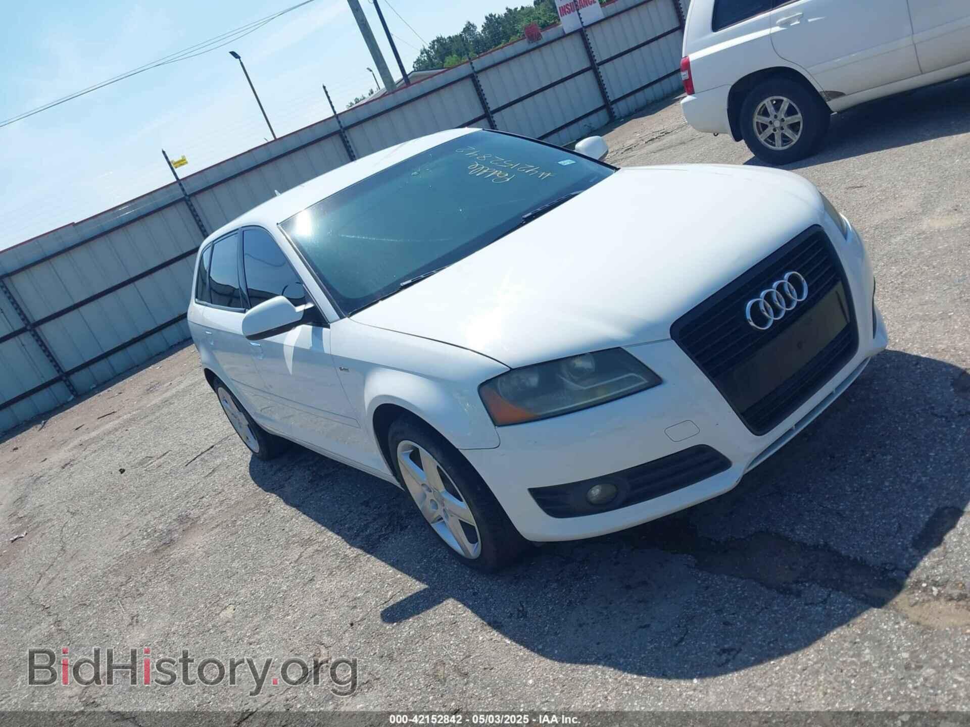 Photo WAUBJBFM8BA059643 - AUDI A3 2011