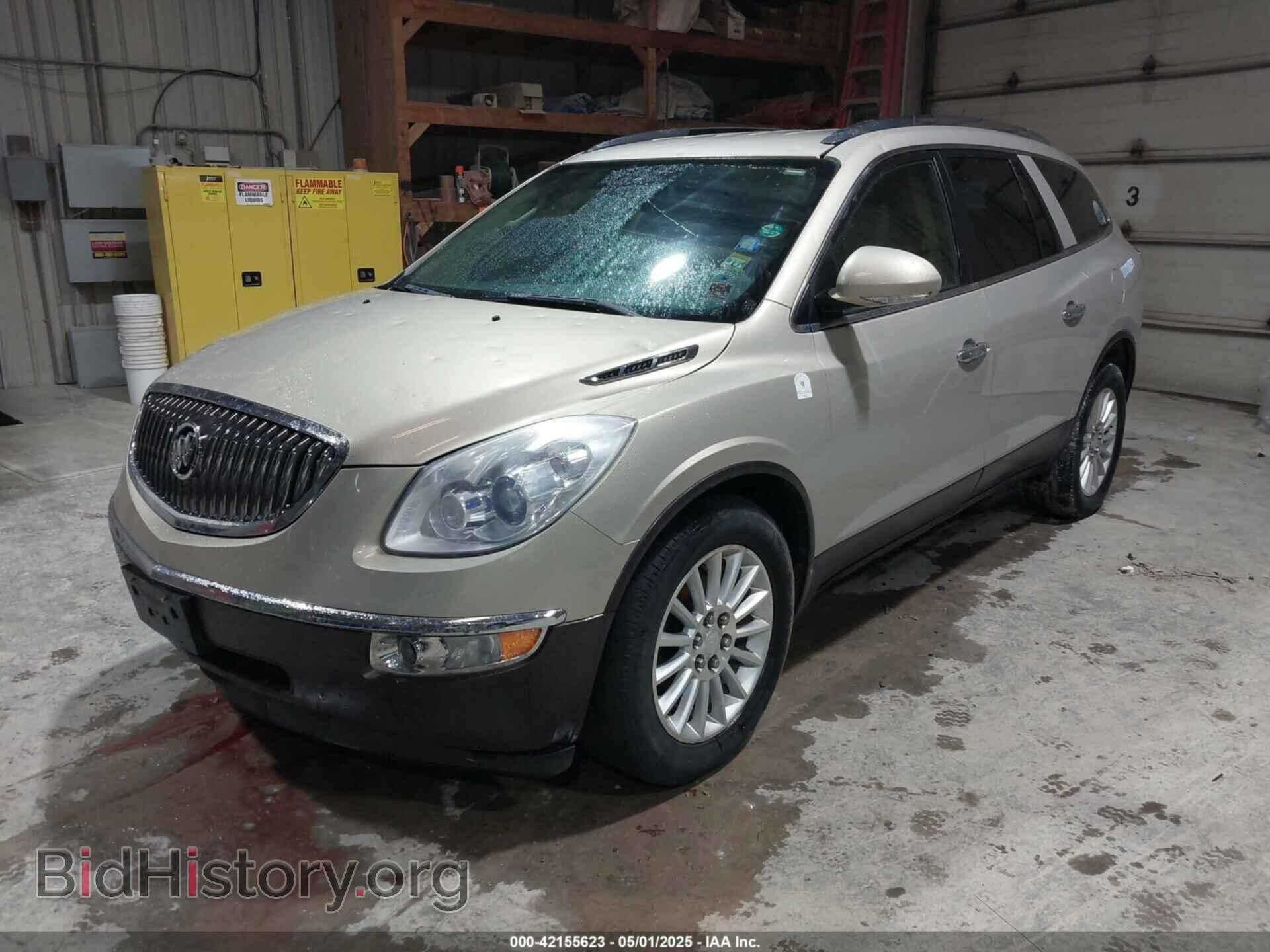 2011 BUICK ENCLAVE - VIN: 5GAKVBED0BJ123796 - Фото 2