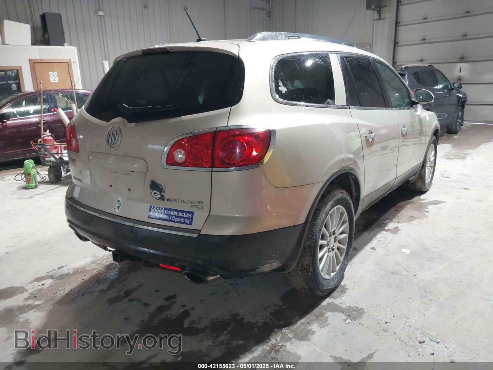 2011 BUICK ENCLAVE - VIN: 5GAKVBED0BJ123796 - Фото 4