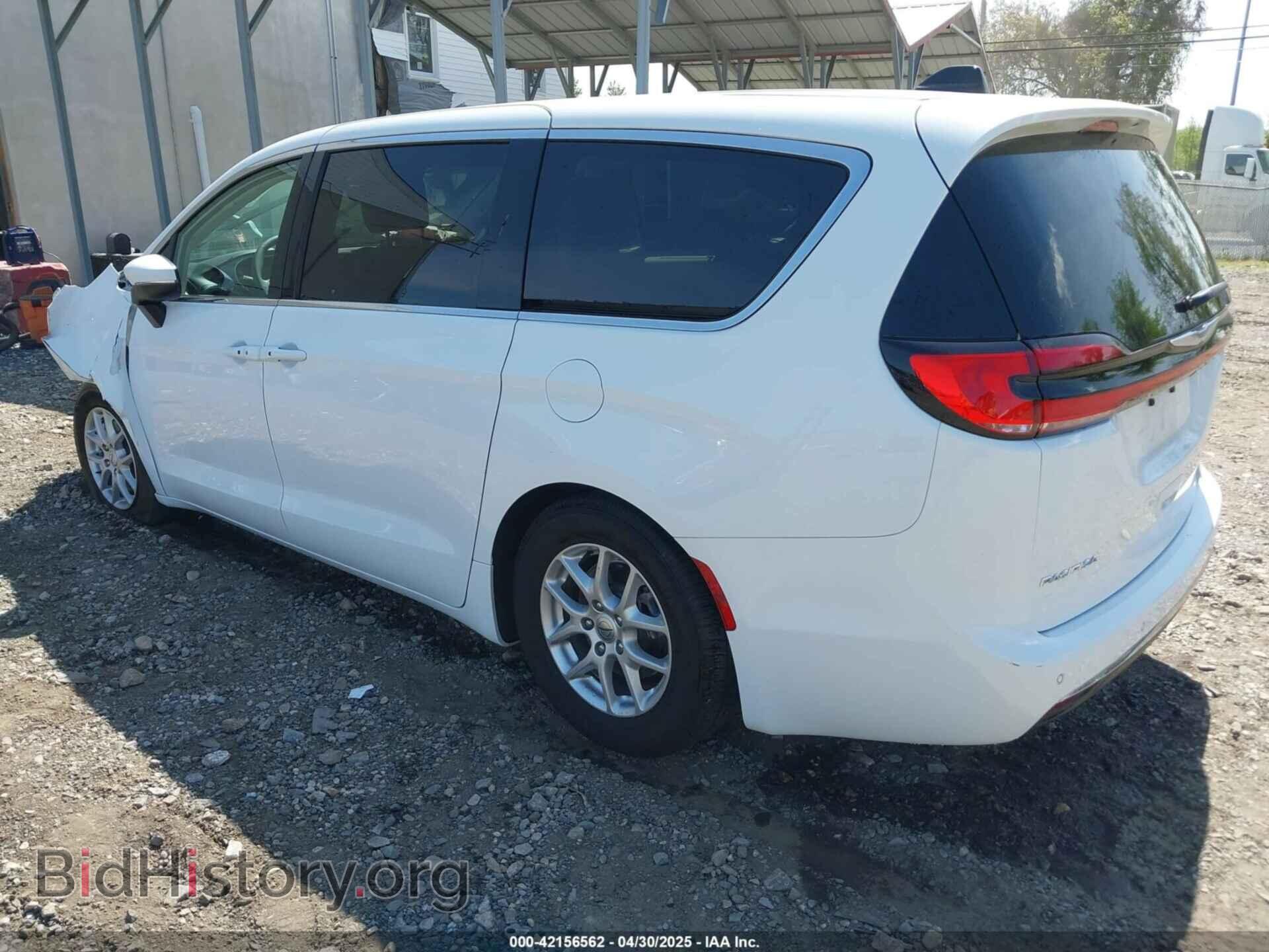 2023 CHRYSLER PACIFICA - VIN: 2C4RC1BG6PR611245 - Фото 3