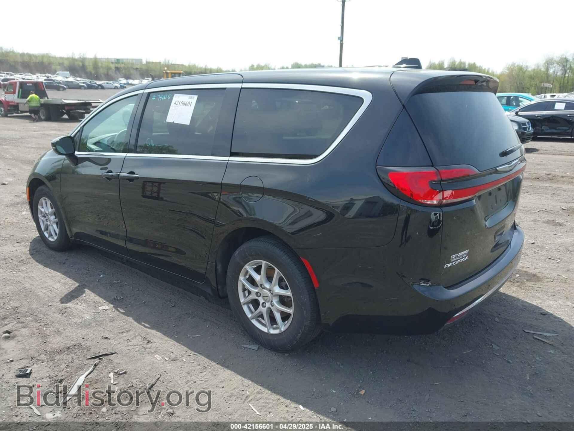 2024 CHRYSLER PACIFICA - VIN: 2C4RC1FG3RR154388 - Фото 3