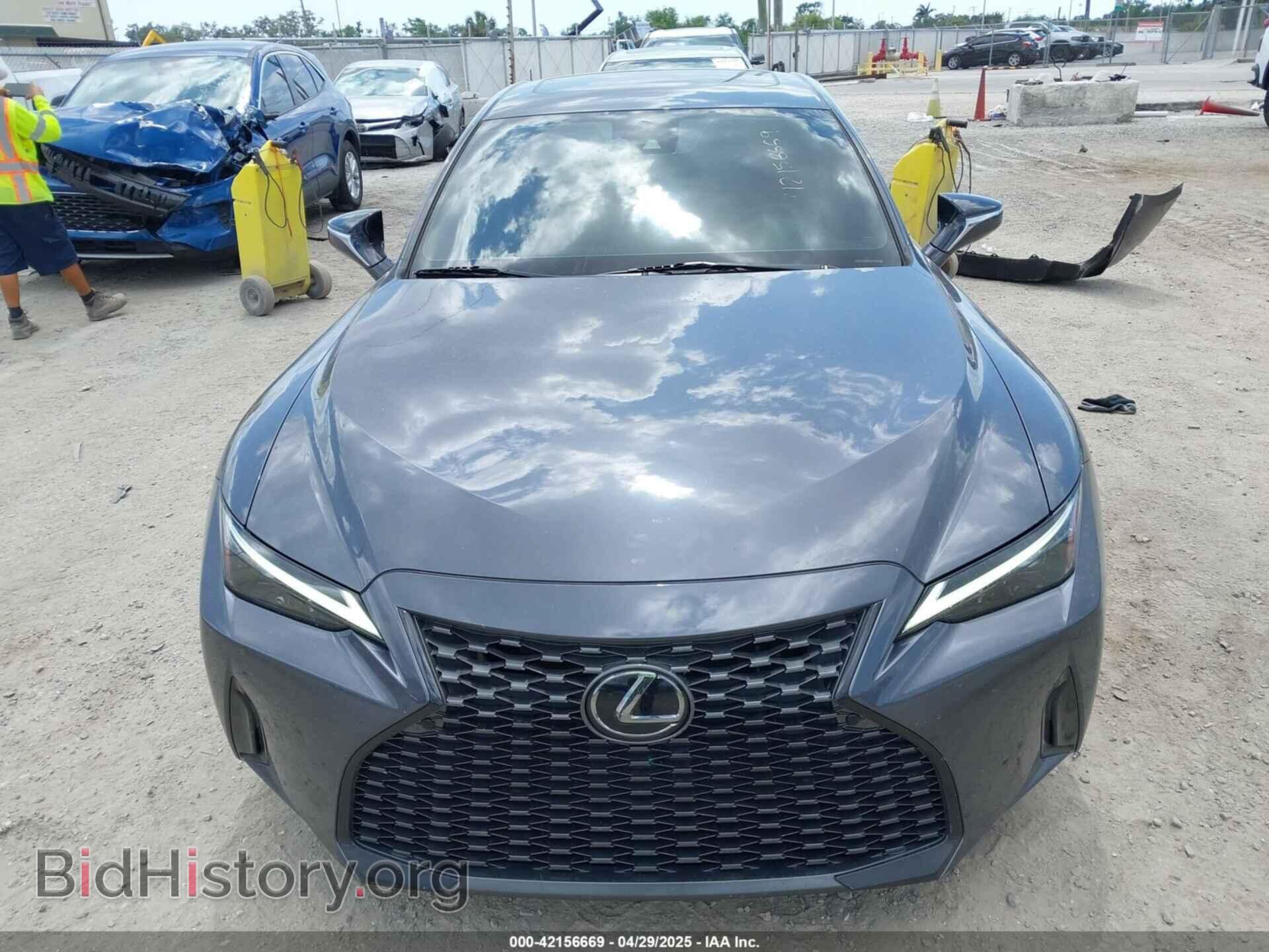 2021 LEXUS IS 300 - VIN: JTHCA1D25M5116300 - Photo 12