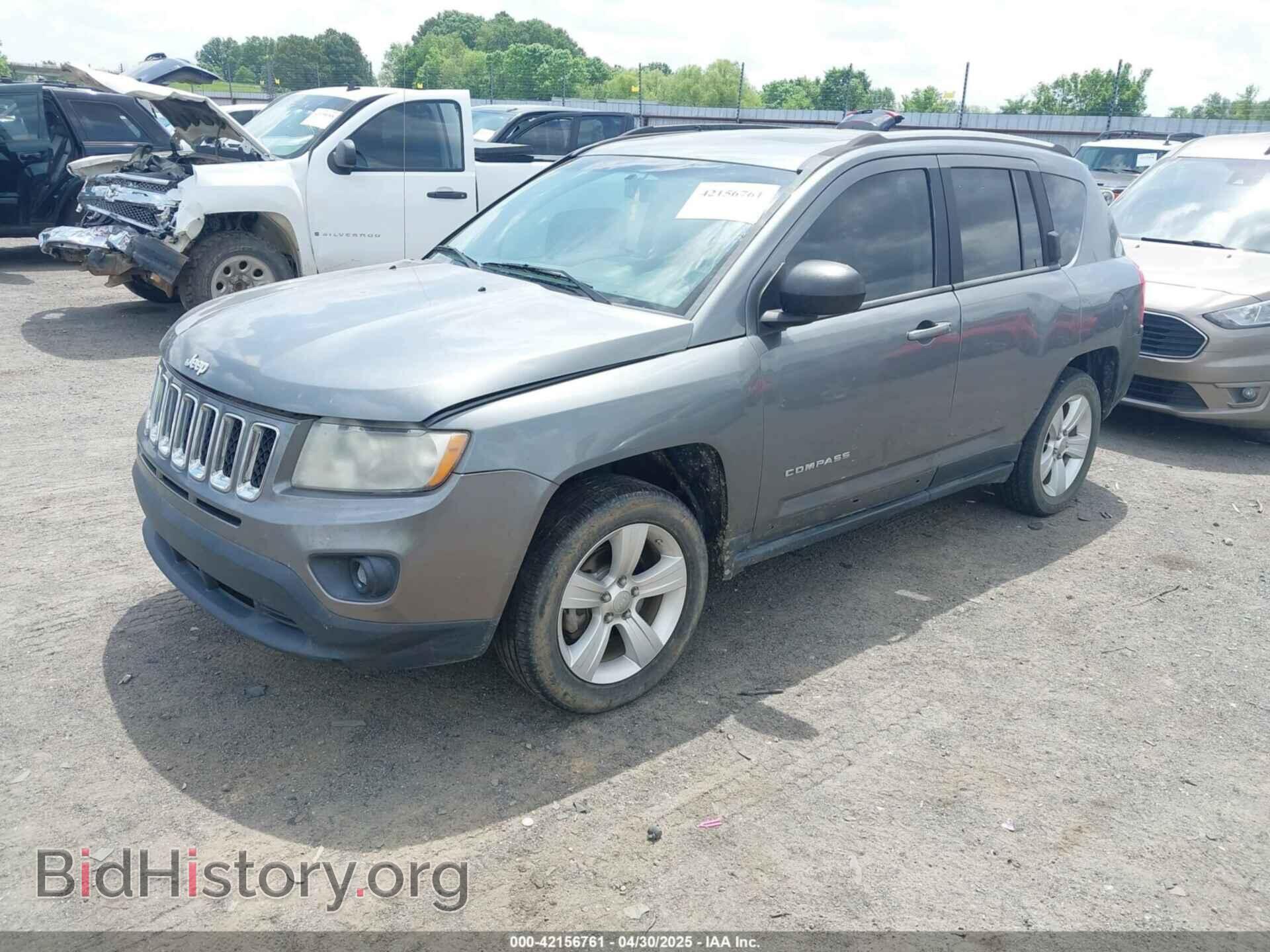 2011 JEEP COMPASS - VIN: 1J4NT1FB4BD246549 - Photo 2