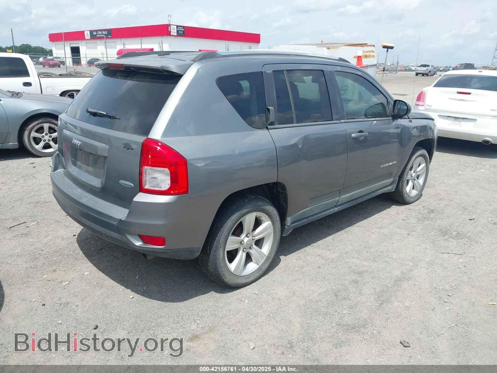 2011 JEEP COMPASS - VIN: 1J4NT1FB4BD246549 - Photo 4