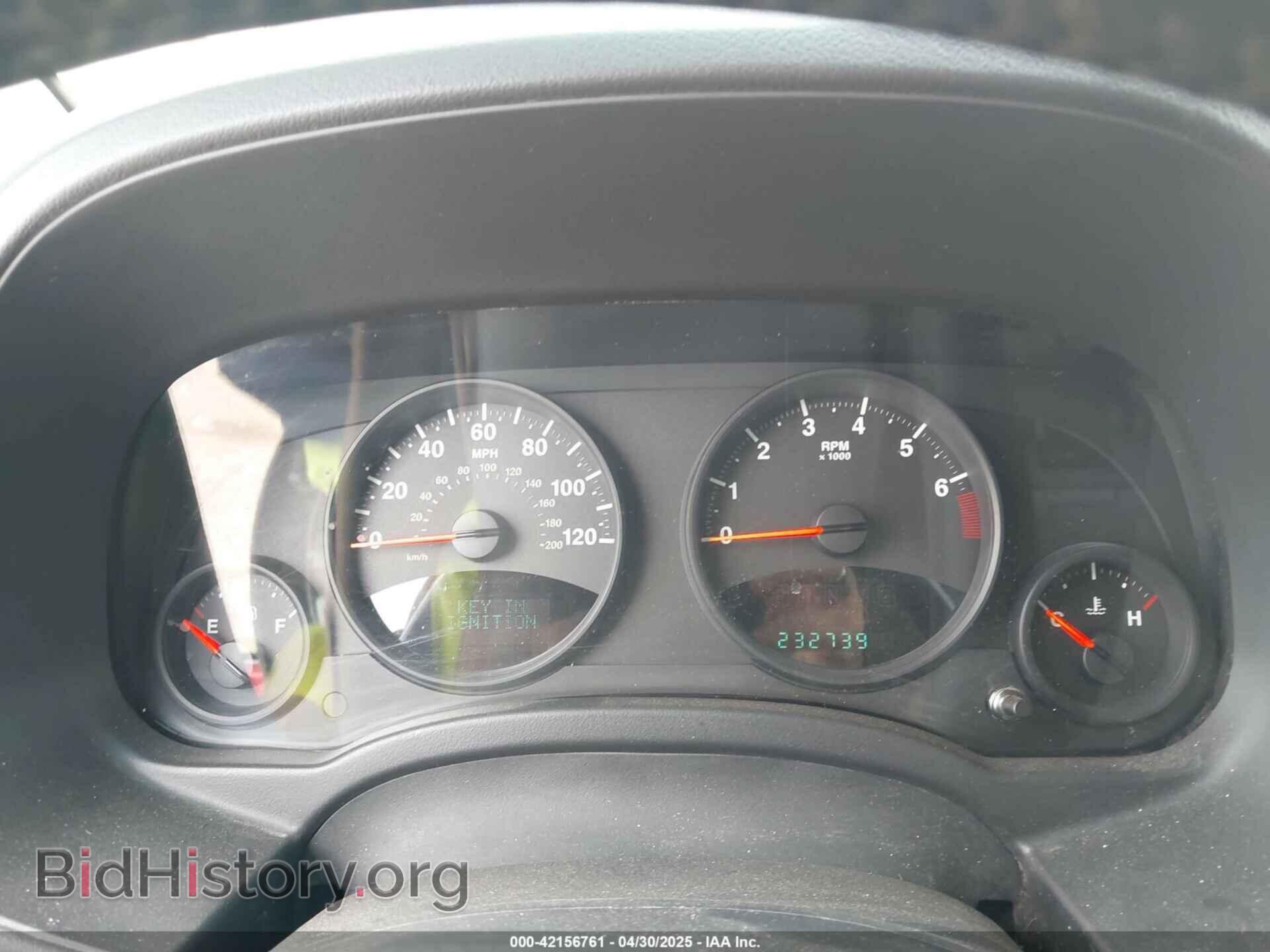 2011 JEEP COMPASS - VIN: 1J4NT1FB4BD246549 - Photo 7