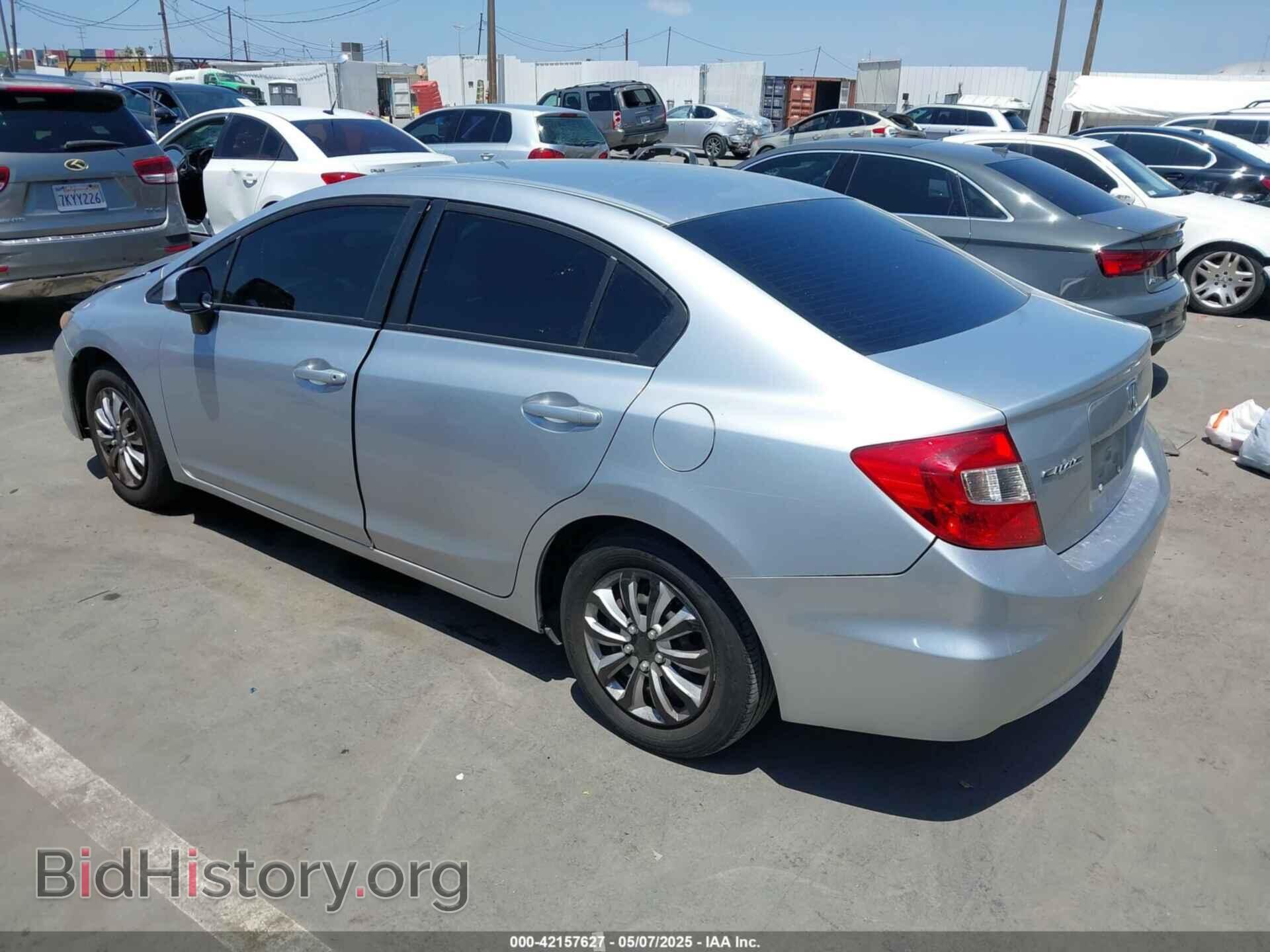 2012 HONDA CIVIC - VIN: 2HGFB2F58CH607252 - Фото 3