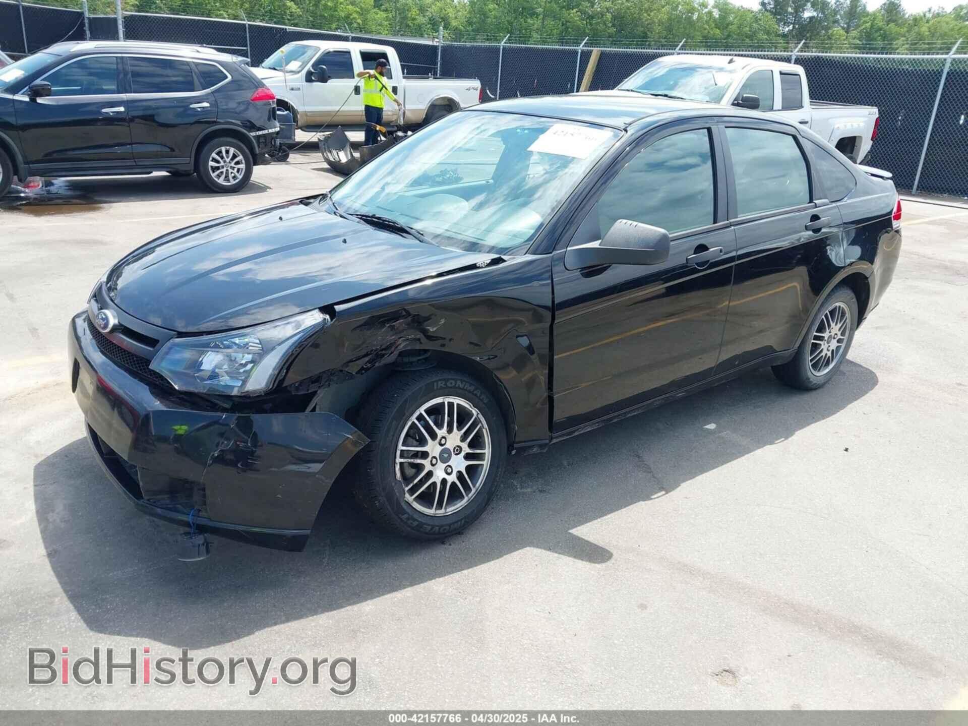 2011 FORD FOCUS - VIN: 1FAHP3FN3BW189686 - Фото 2