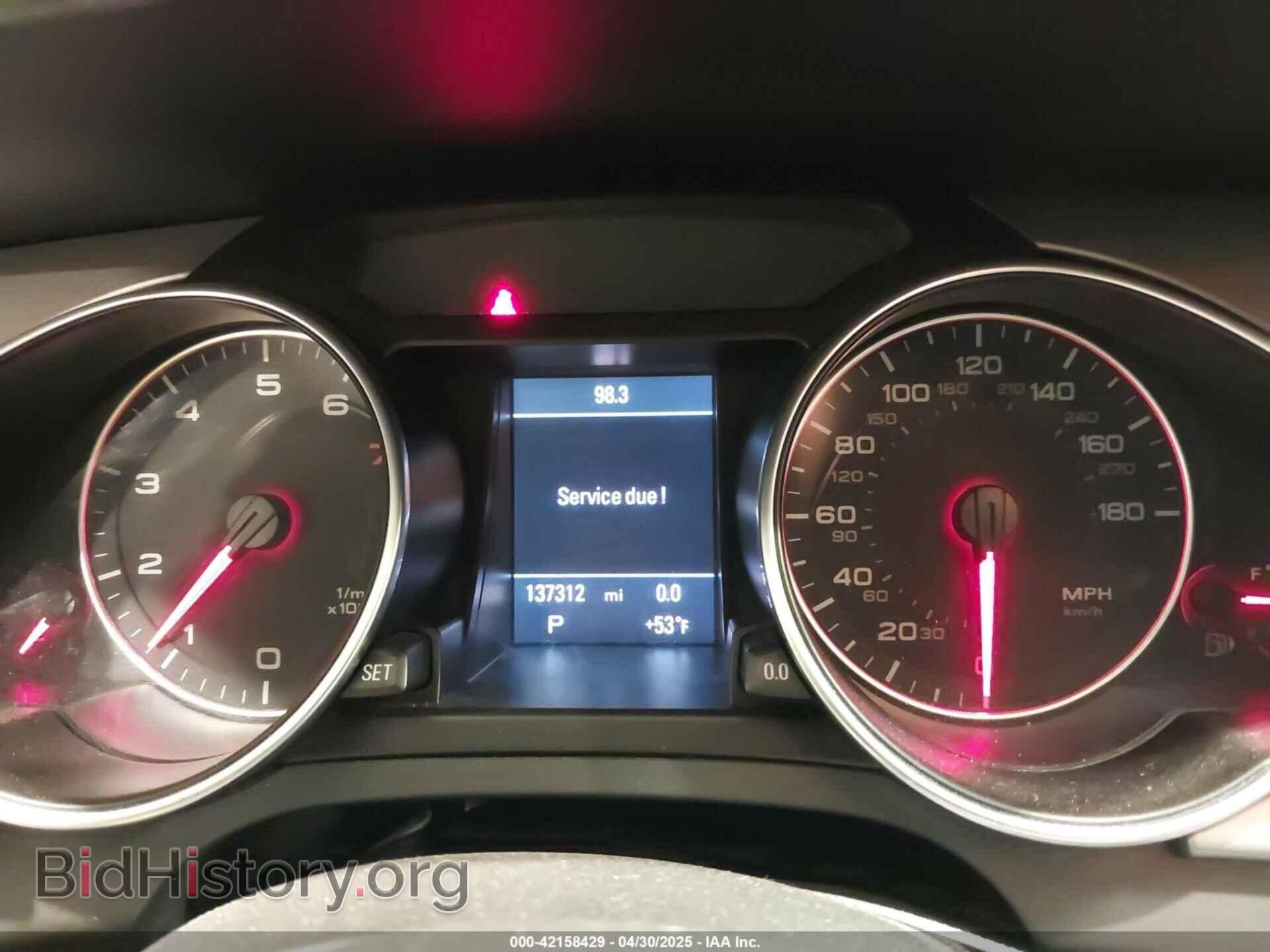2010 AUDI A5 - VIN: WAULFAFR3AA047023 - Фото 7