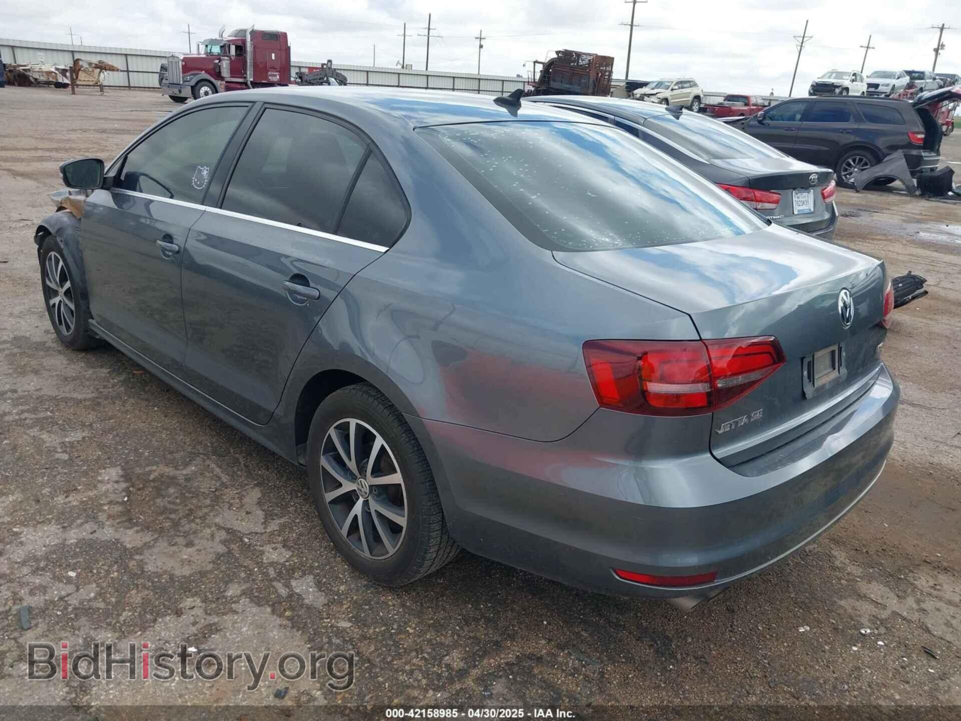 2017 VOLKSWAGEN JETTA - VIN: 3VWDB7AJ9HM310357 - Фото 3