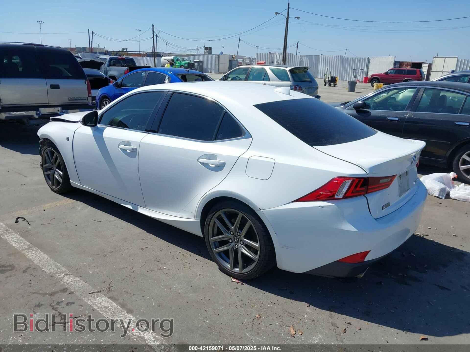 2016 LEXUS IS 200T - VIN: JTHBA1D24G5027964 - Фото 3